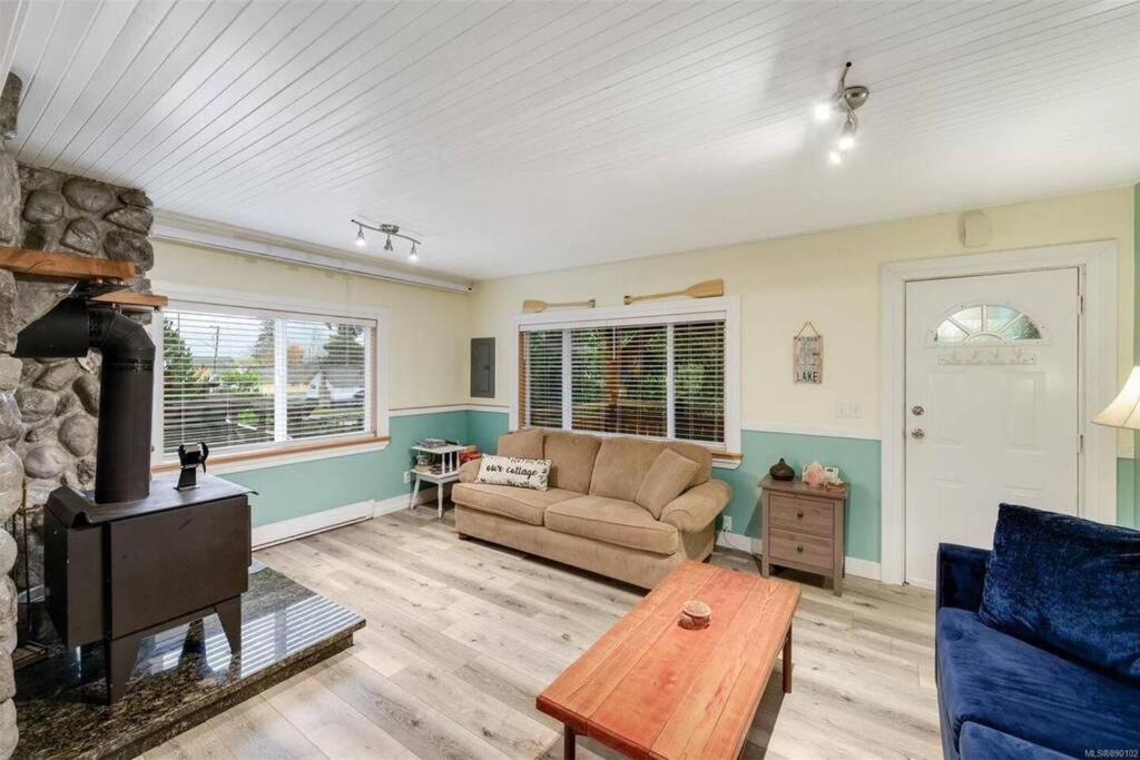 Cowichan Lake Cottages - Youbou