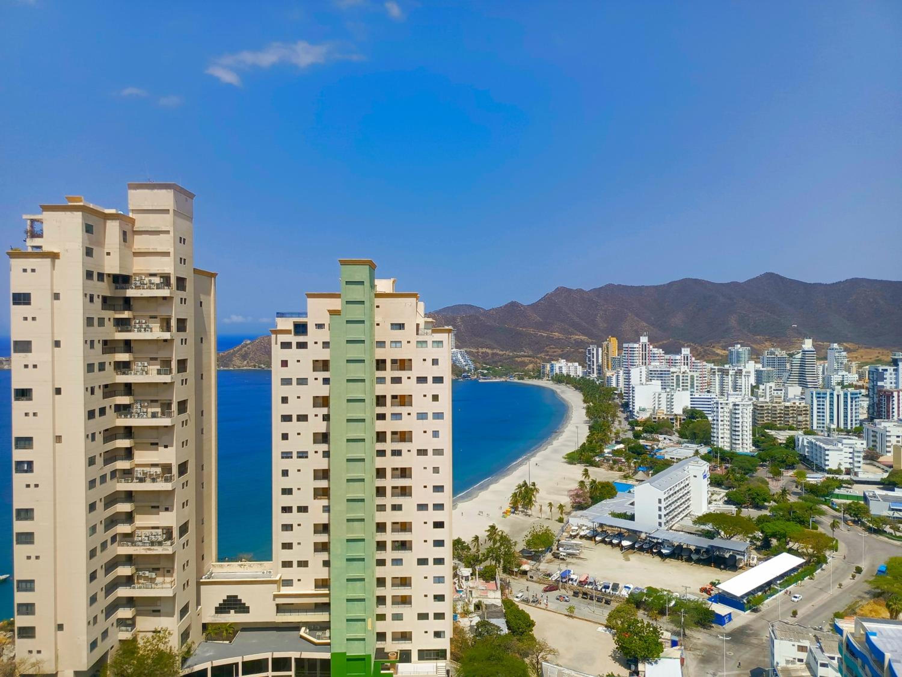 Exclusivos apartasuites Ambar Roca - Rodadero