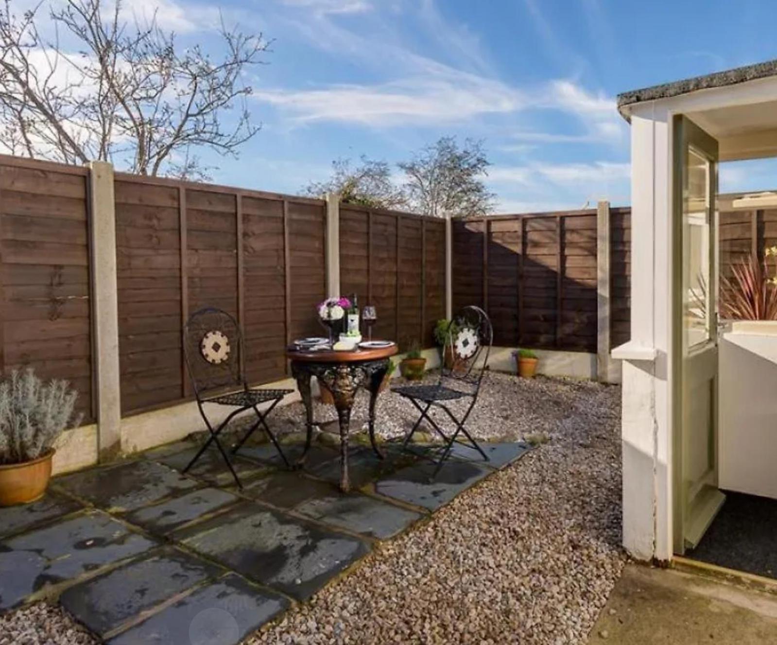 Holly Cottage