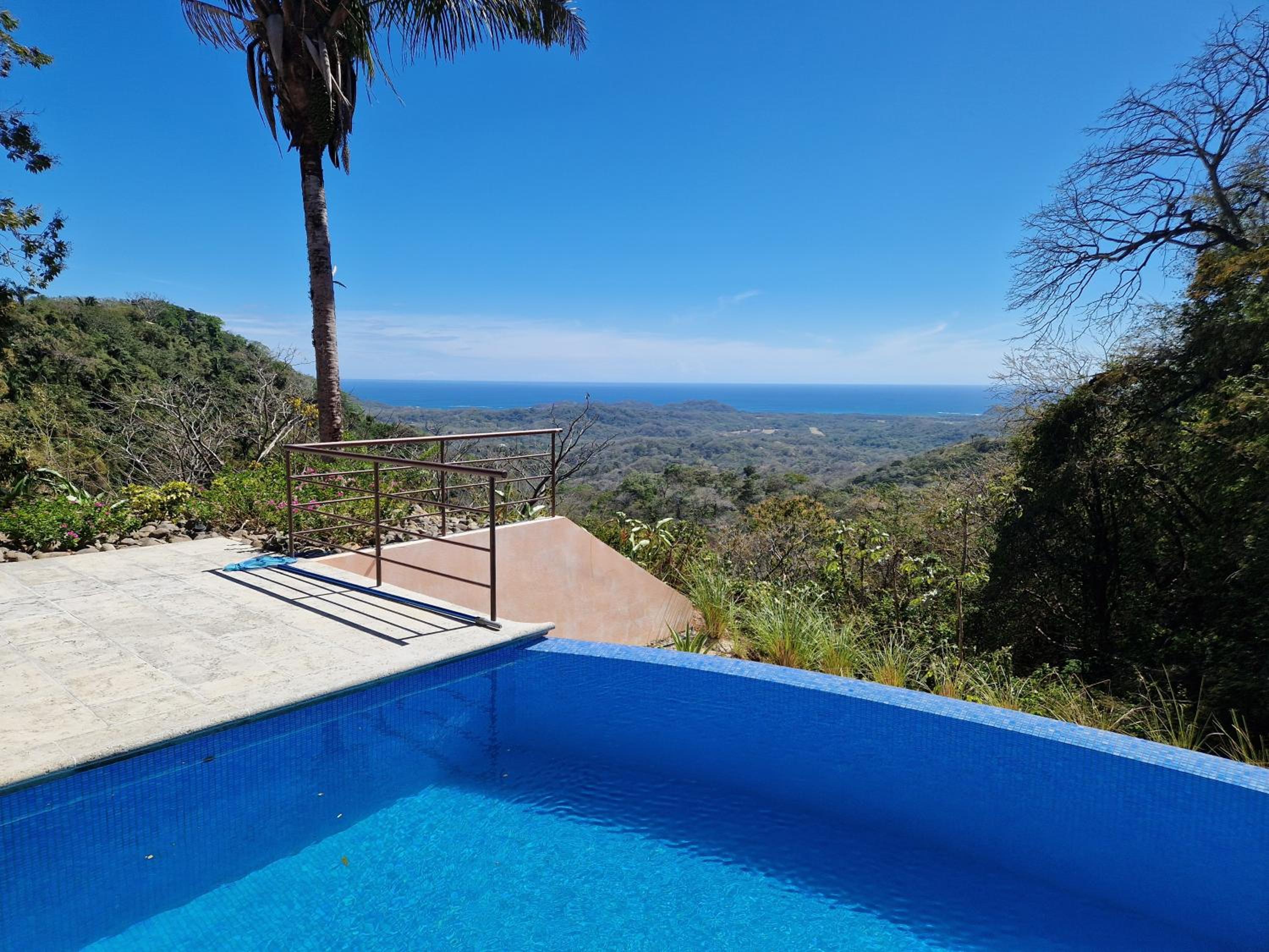 Vista Mar y Monos