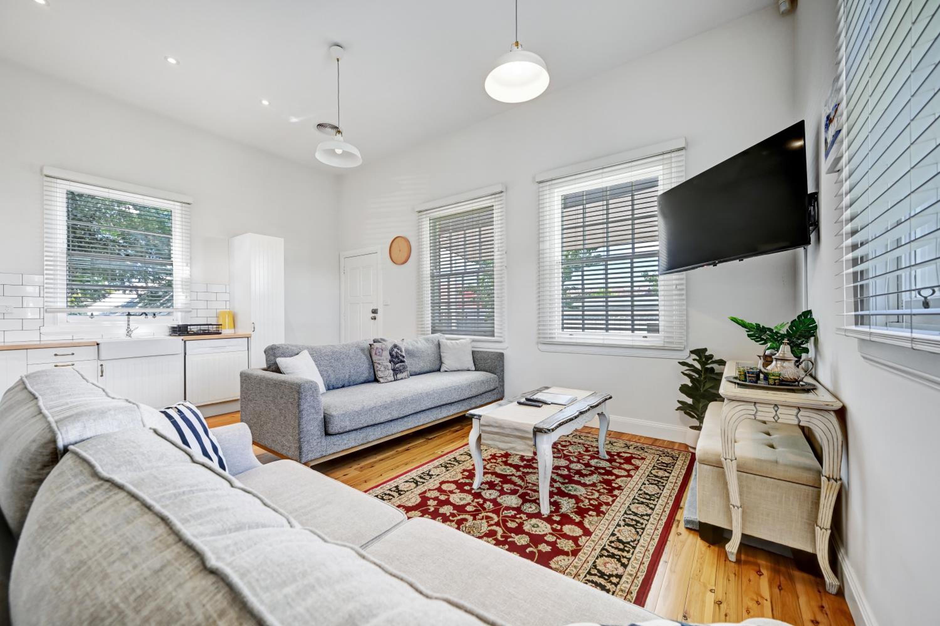 Prince Street Cottage - 1890’s Edwardian Gem