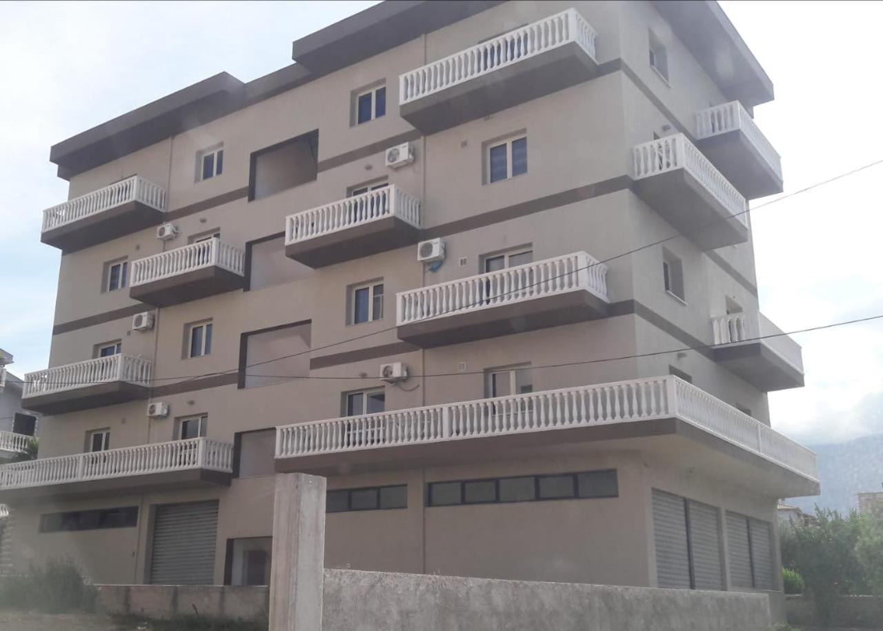 George’s Apartment photo 3