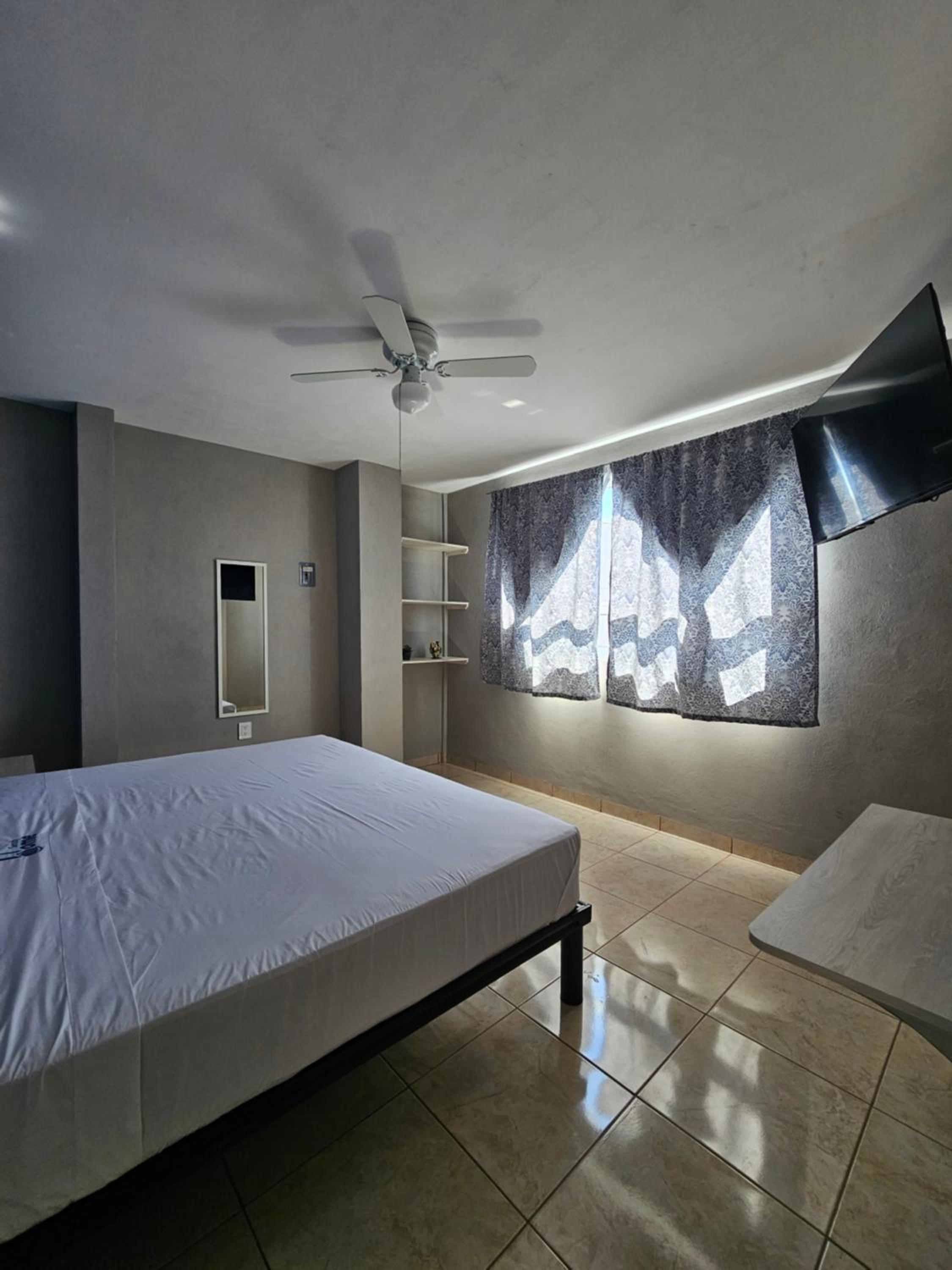 Sensity Home Recamara 5B, Amplia y luminosa view 4