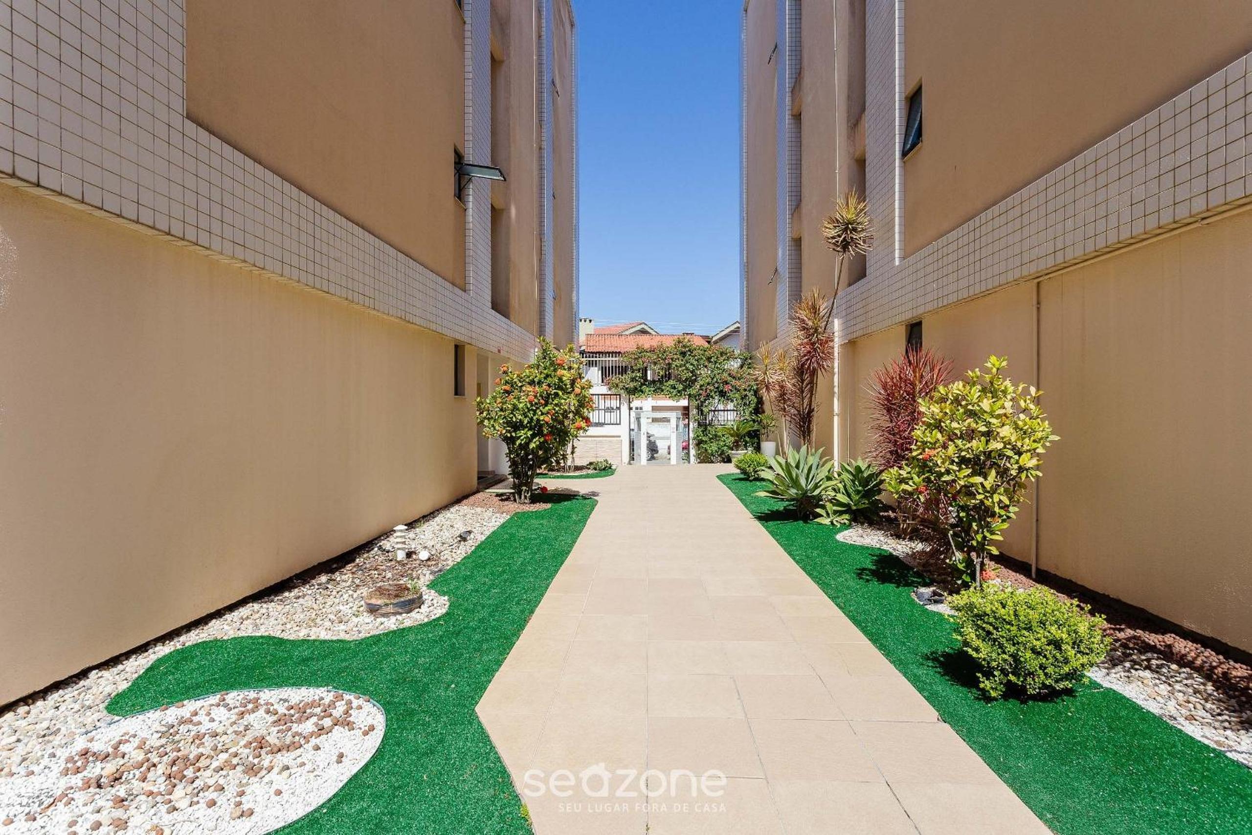 Condominium 80m from Praia dos Ingleses - AMC
