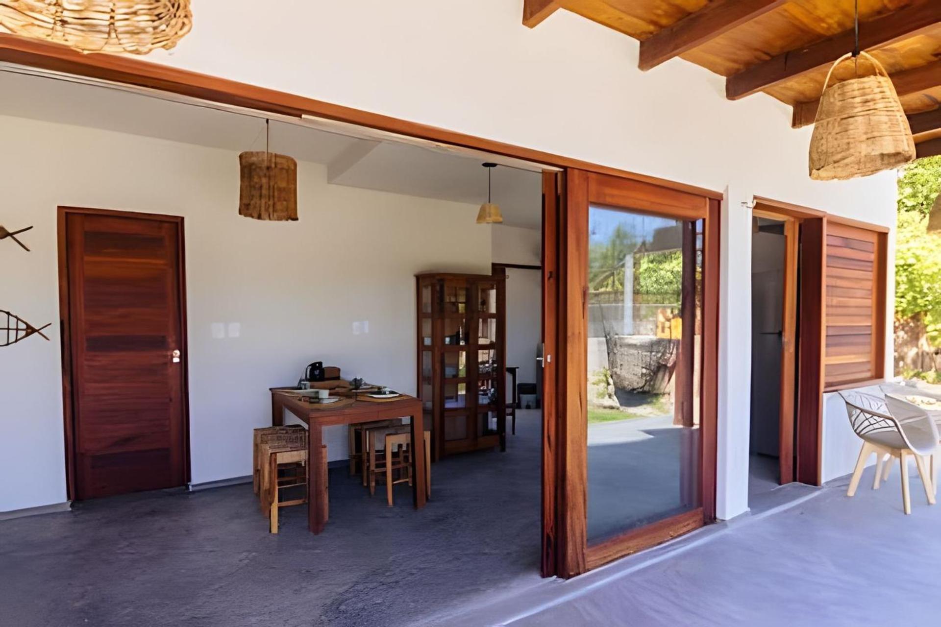Casa com piscina na tranquilidade de Barra Grande - VVA