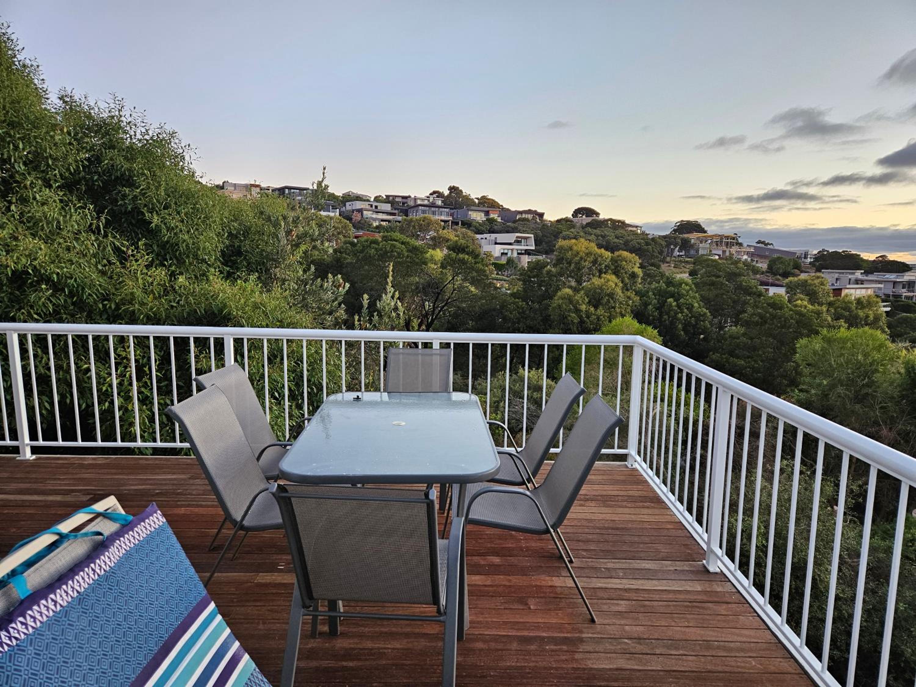 Seaside Serenity - Image 4