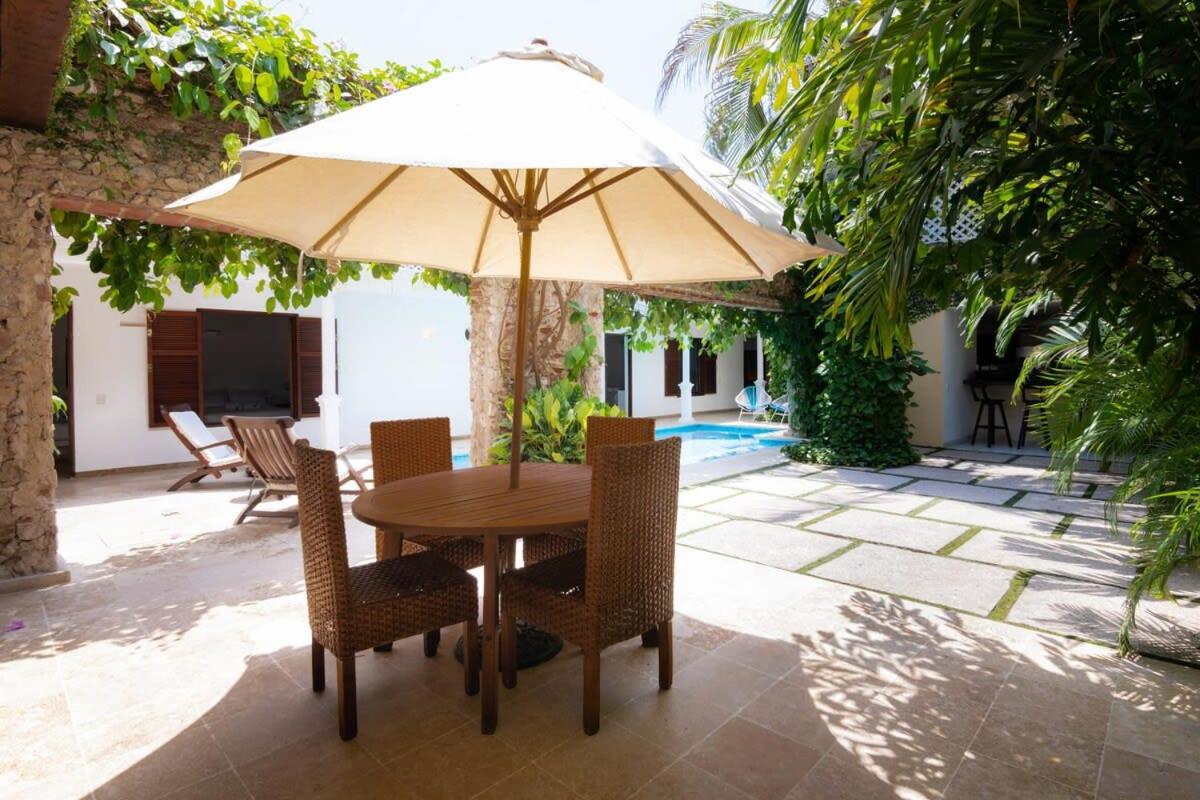 Vibrant House 5BR with Pool in Cartagena