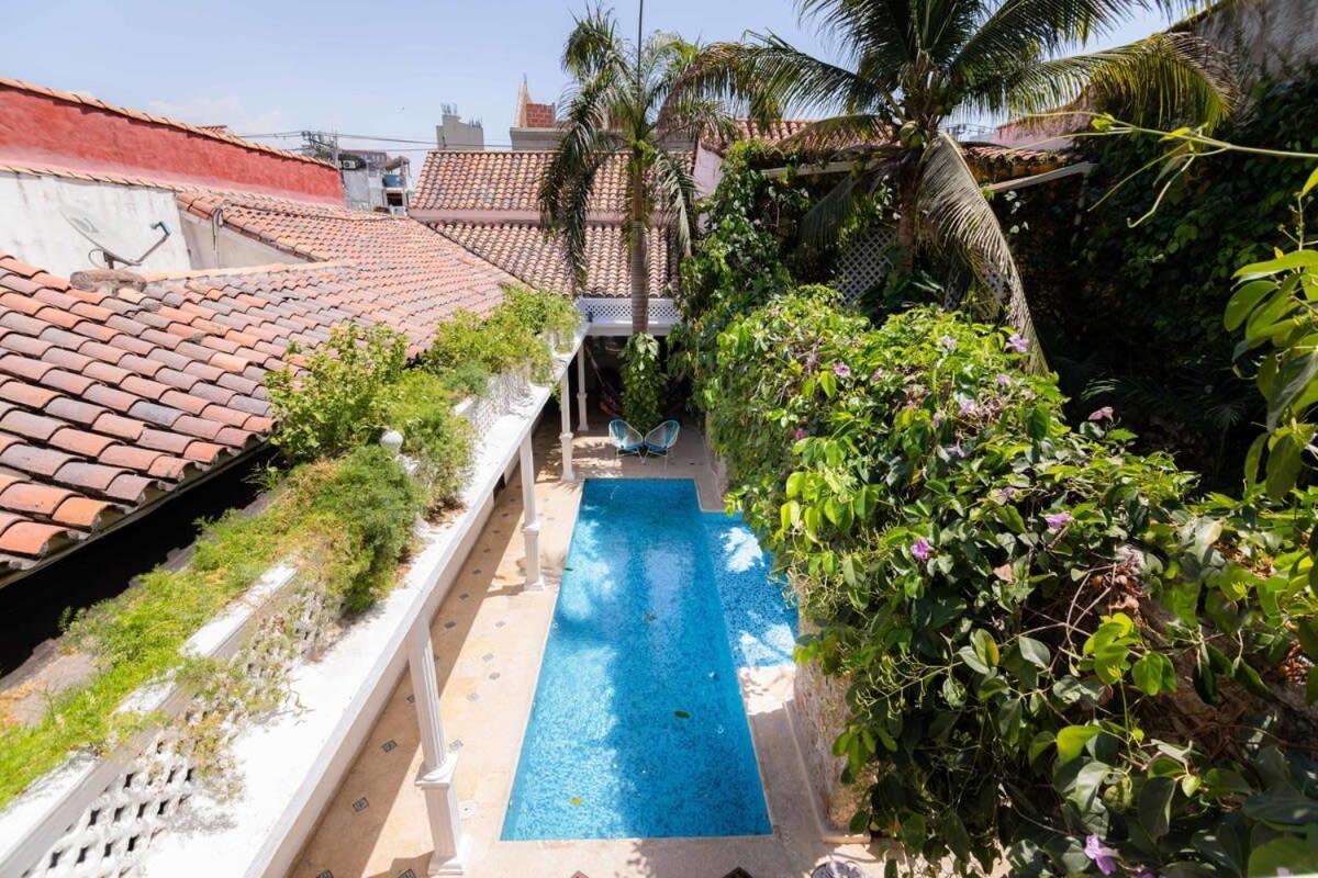 Vibrant House 5BR with Pool in Cartagena