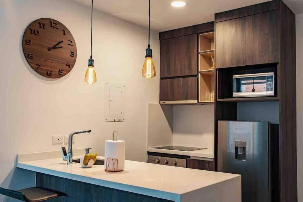 Apartment 2 BR-Third Floor-UK