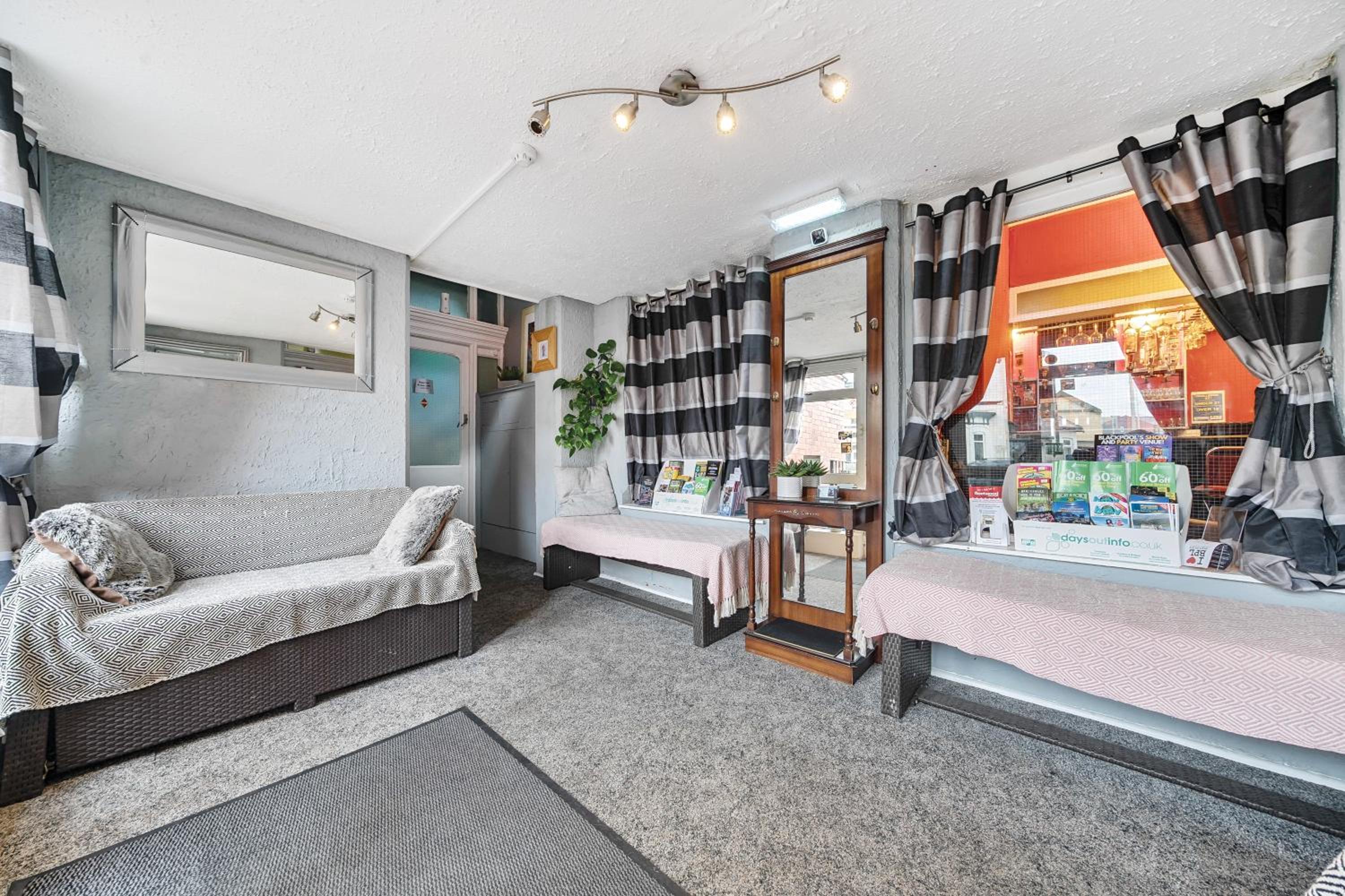 Willin House Hotel