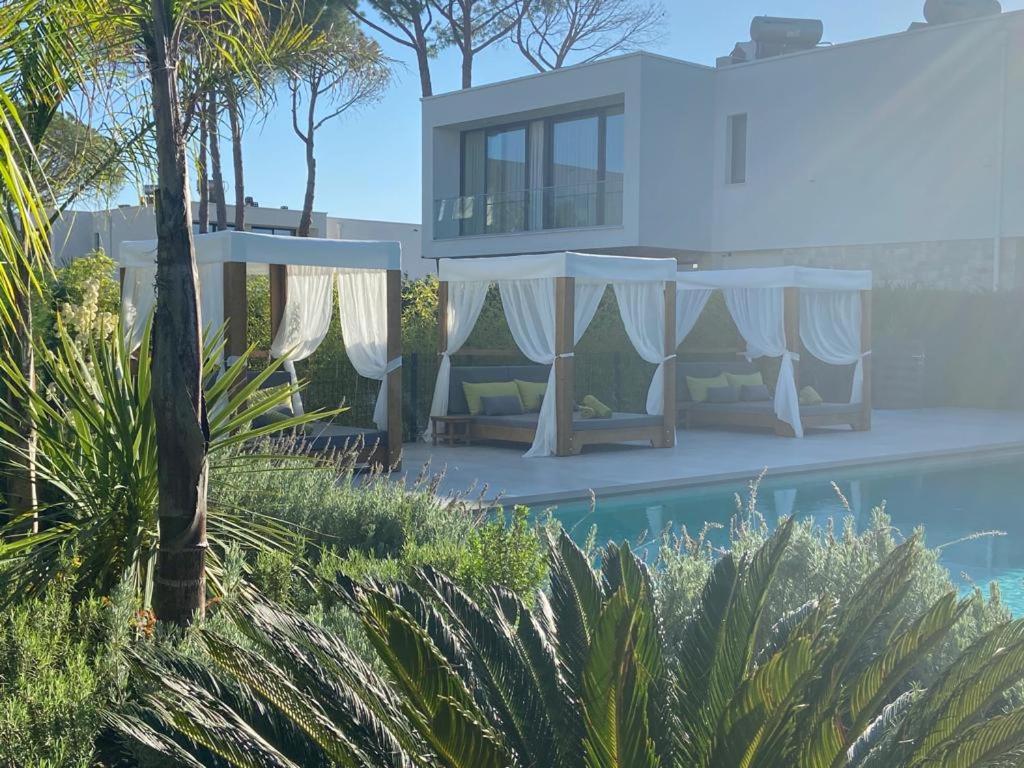 Rosemarine Villas photo 3