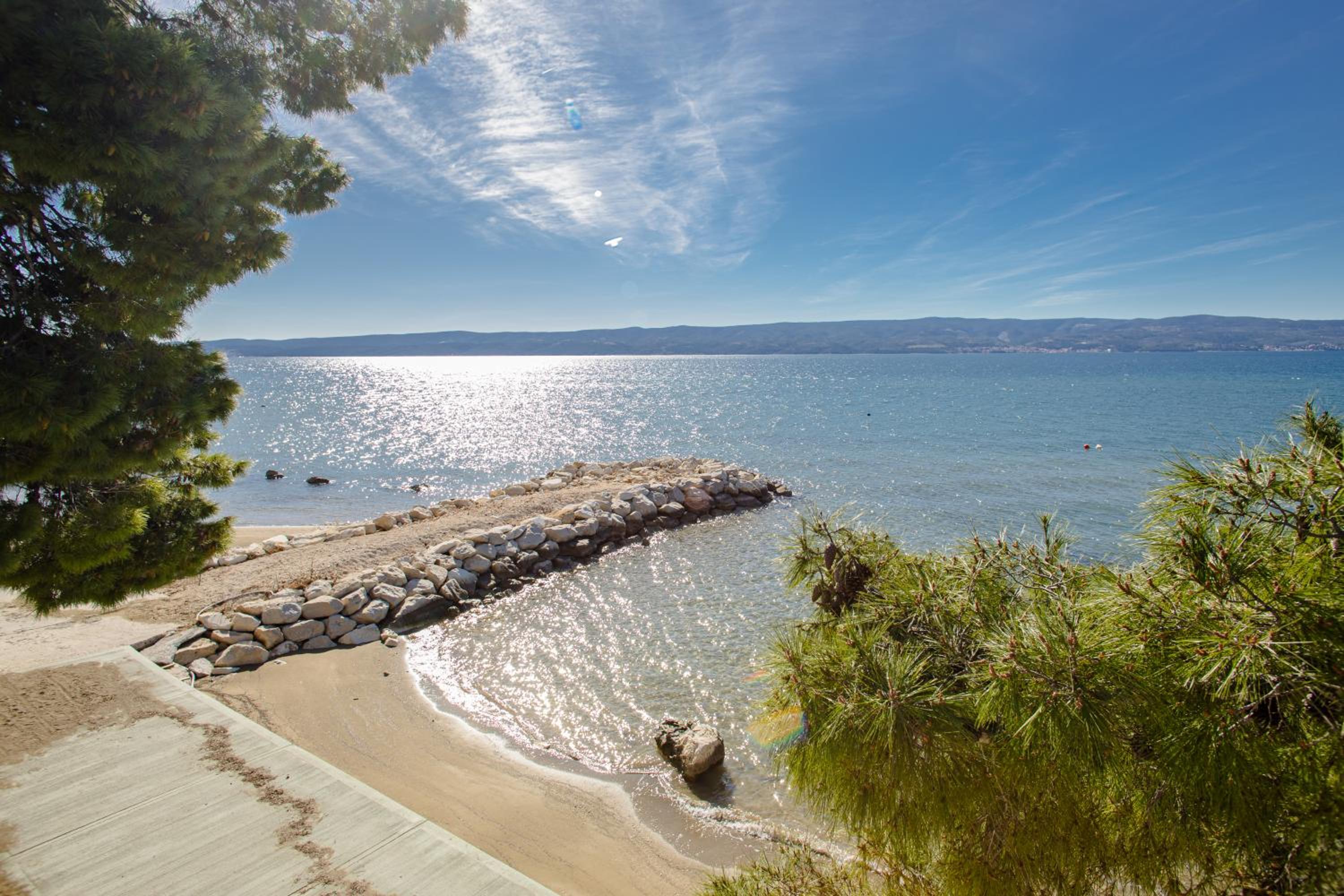 Rogač Rooms & Restaurant view 5