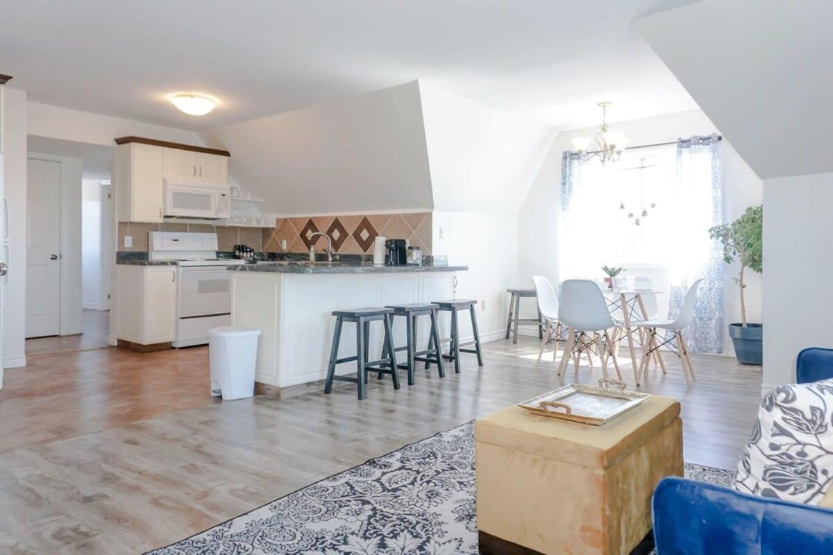 Saint John Vacations - Amazing location in Saint John 2 Br Modern Parking New - Property Image 1