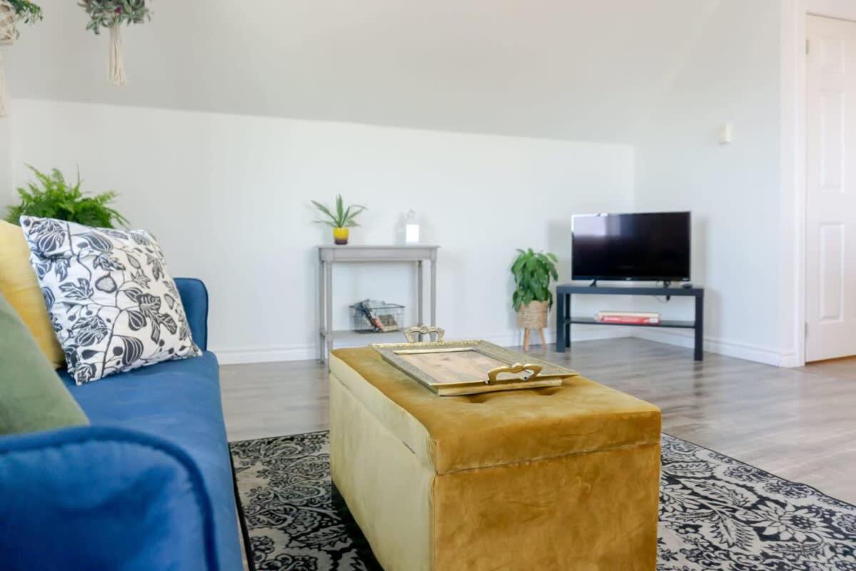Saint John Vacations - Amazing location in Saint John 2 Br Modern Parking New - Property Image 1