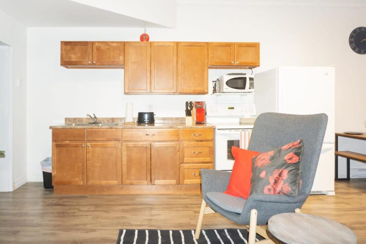 Cozy Studio In the Heart Uptown Saint John! Parking Coffee view 5