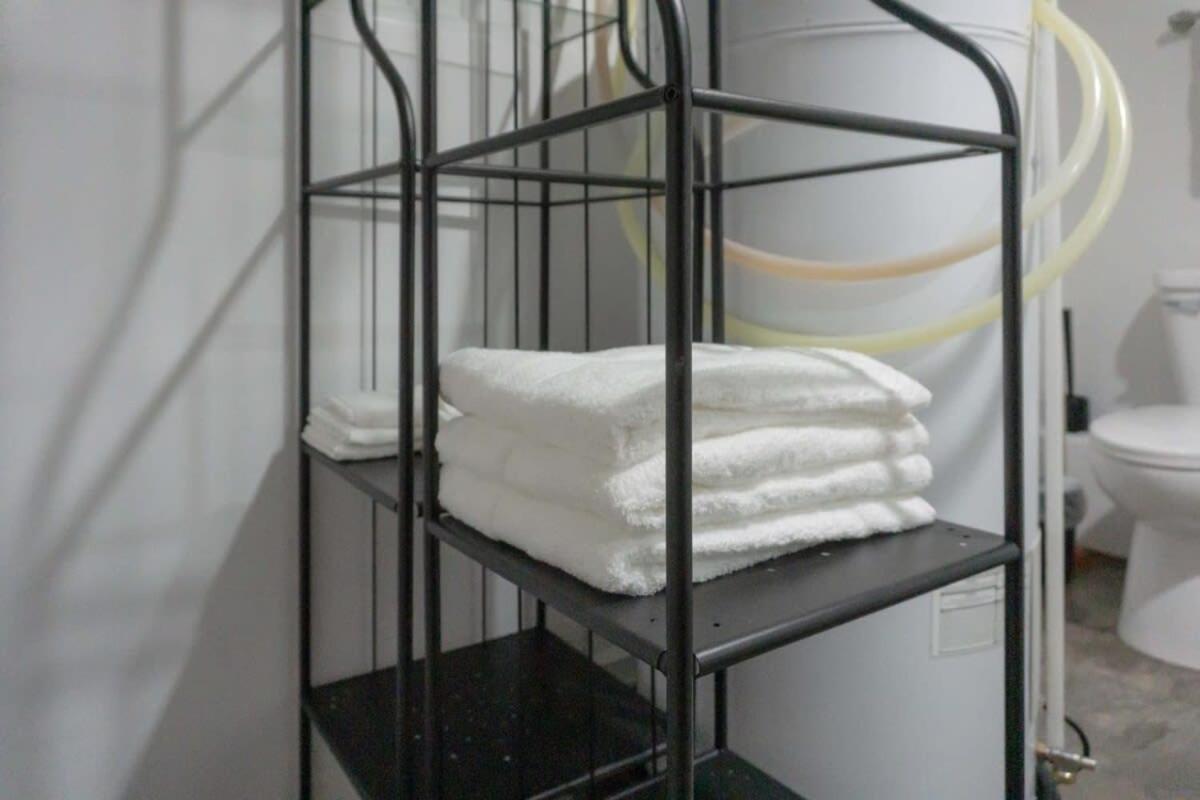 Saint John Vacations - Cozy Studio In the Heart Uptown Saint John! Parking Coffee - Property Image 7