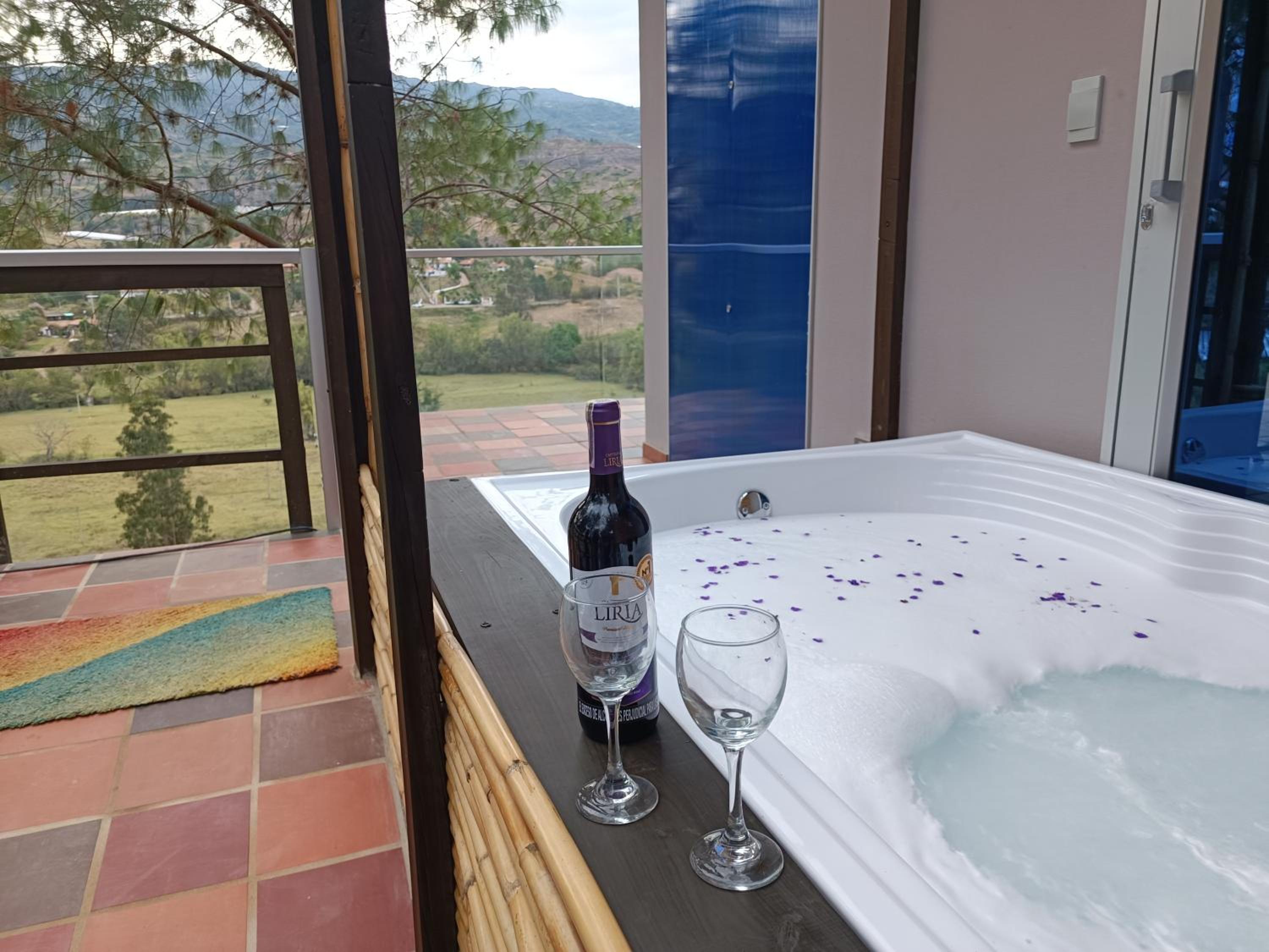 Amonitas Glamping Deluxe