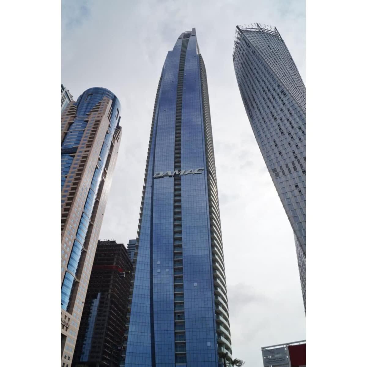 Silkhaus Dubai Marina modern tower 1BDR on high floor
