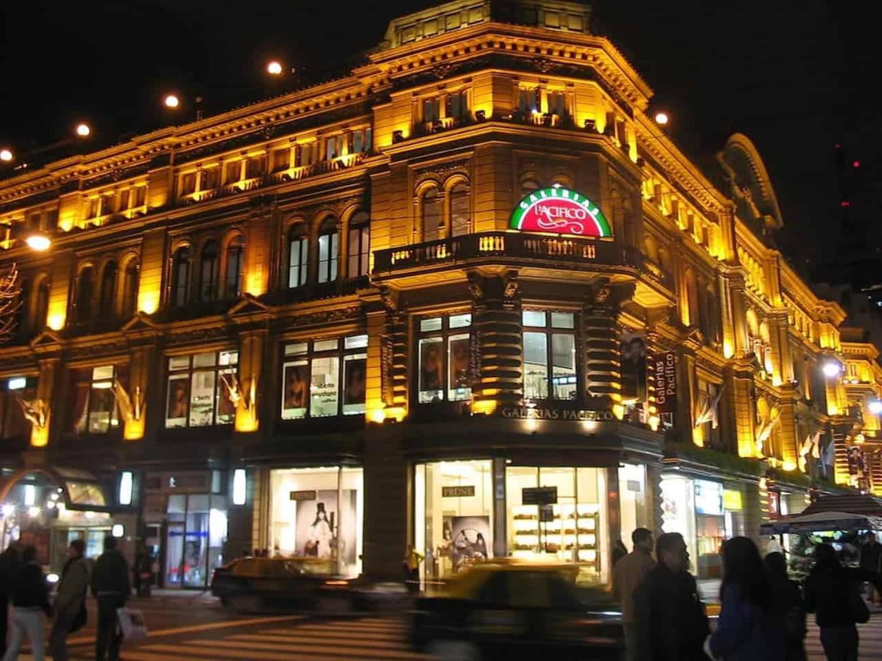 PORTEÑO Central apart GALERIAS PACIFICO