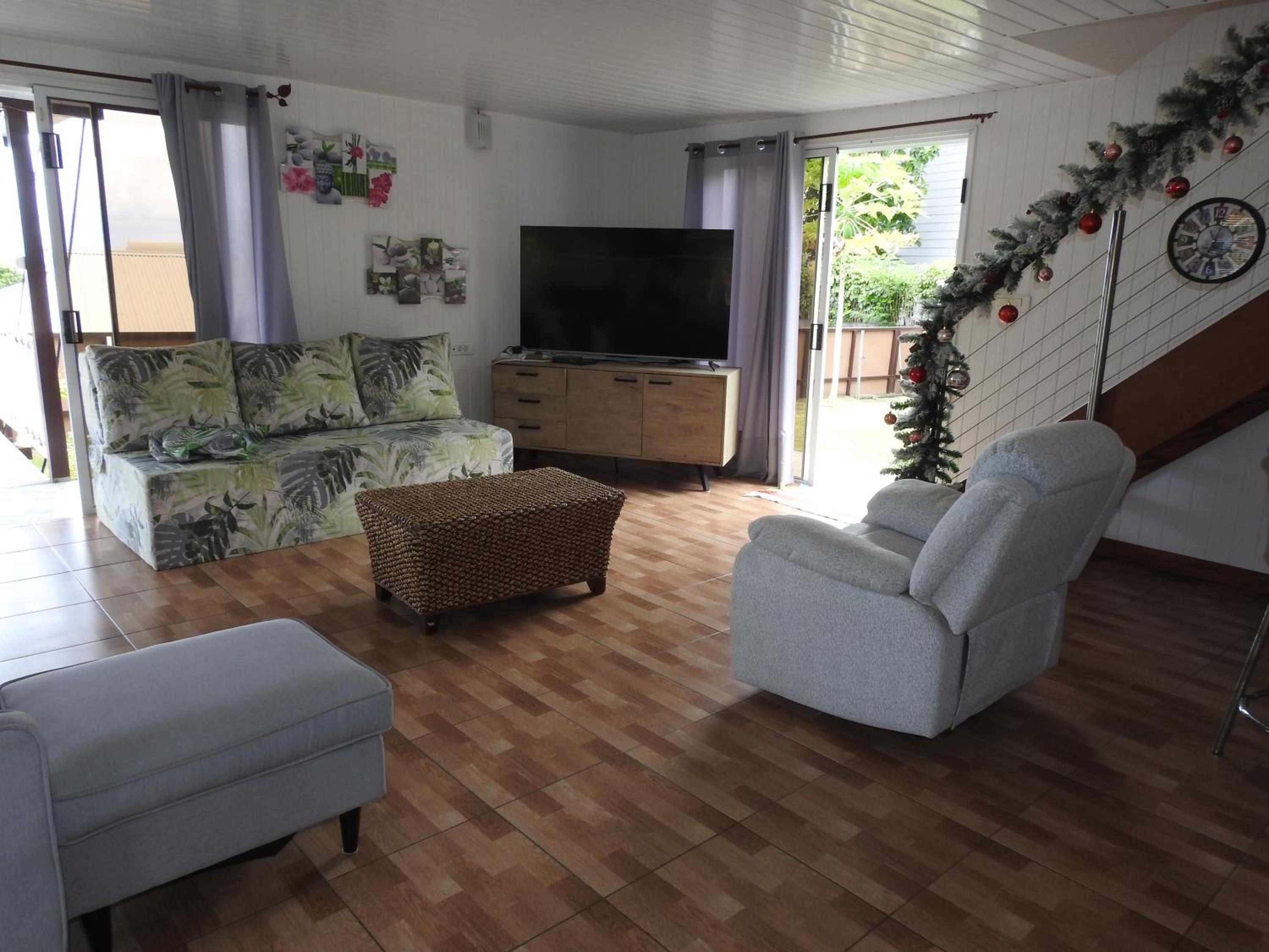 Kina home view 5