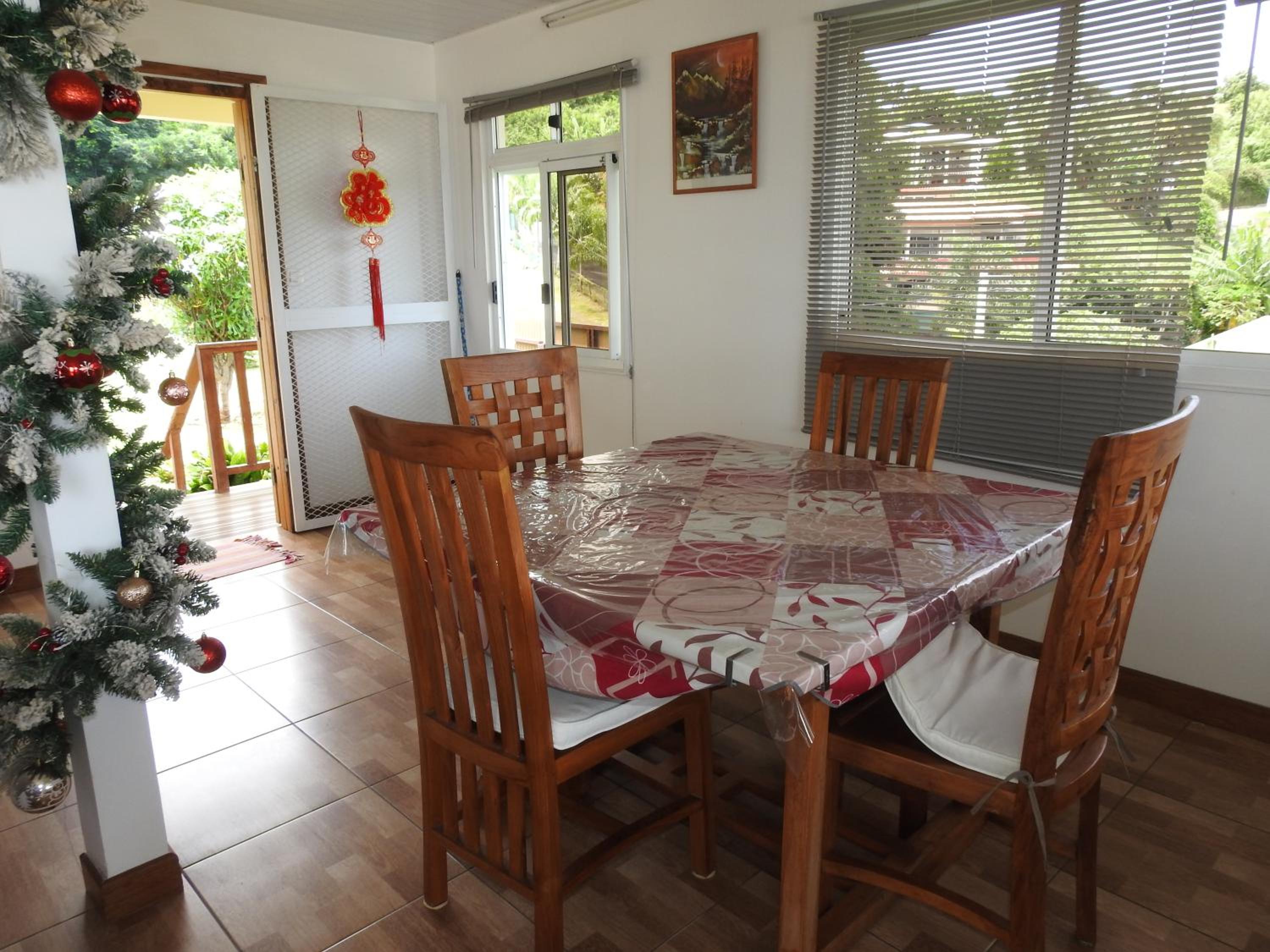 Kina home view 4