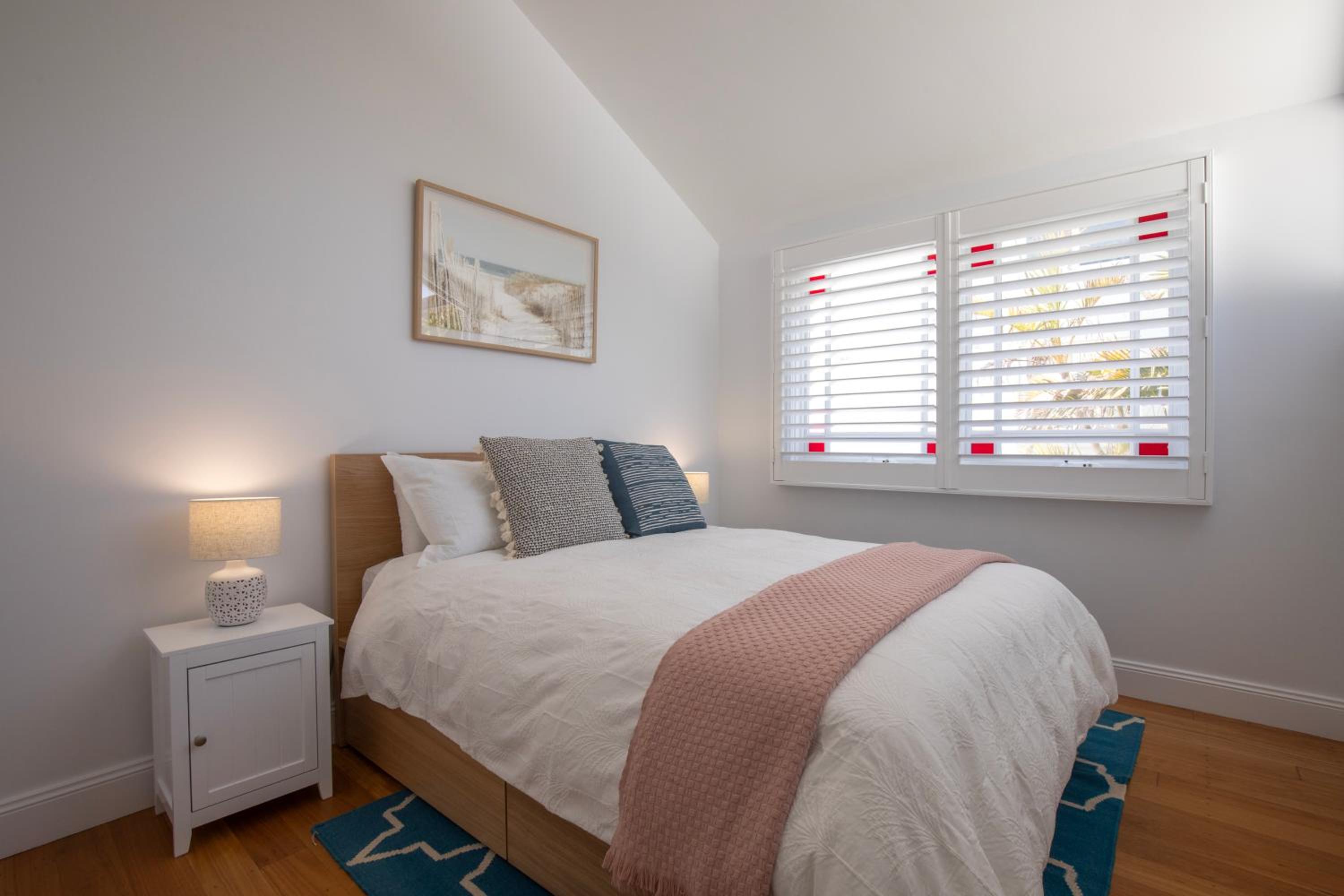 Seaside apartment, 100m to beach
