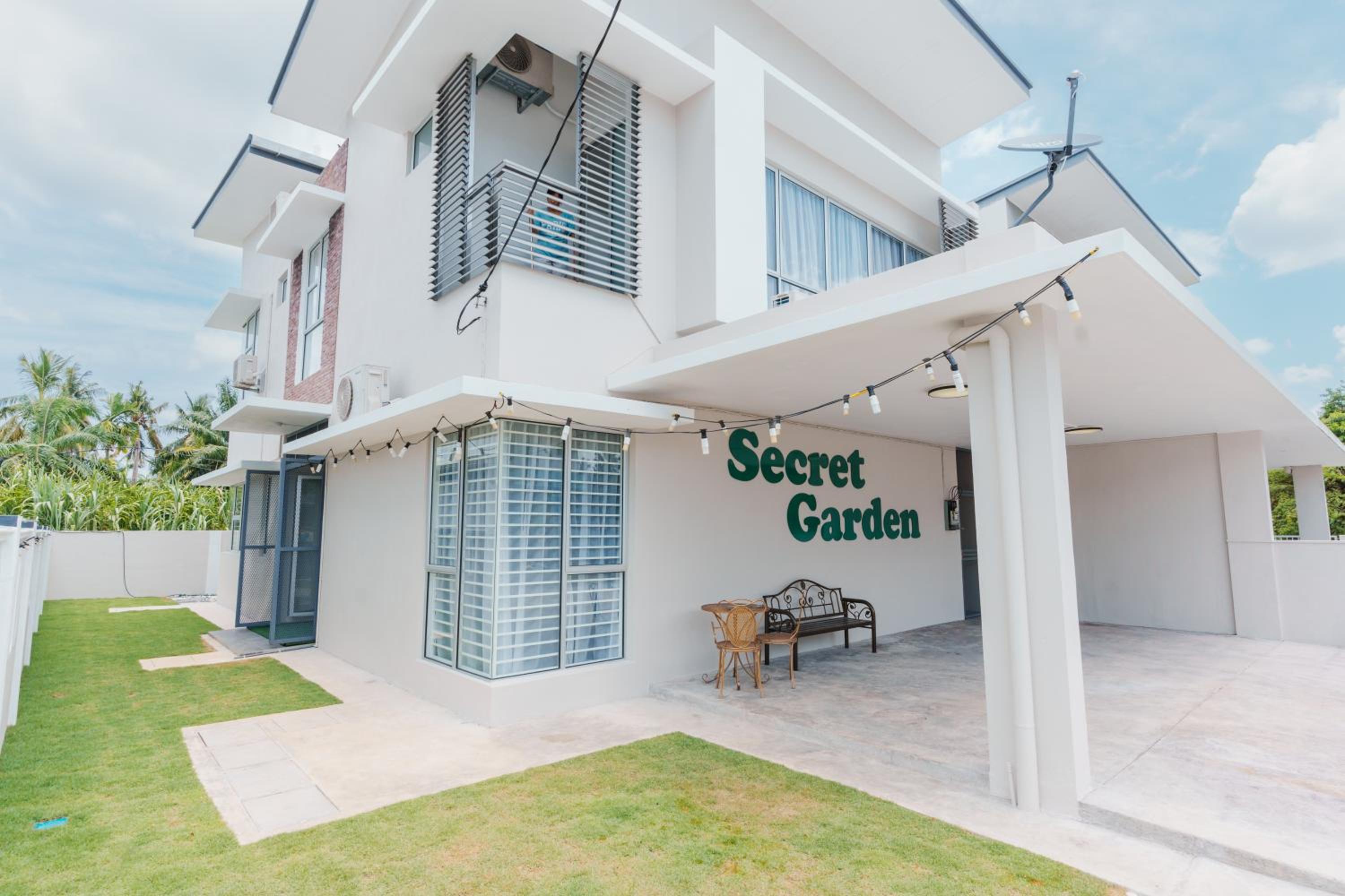 Kuala Selangor Secret Garden@KTV(walk to McDonald) photo 6