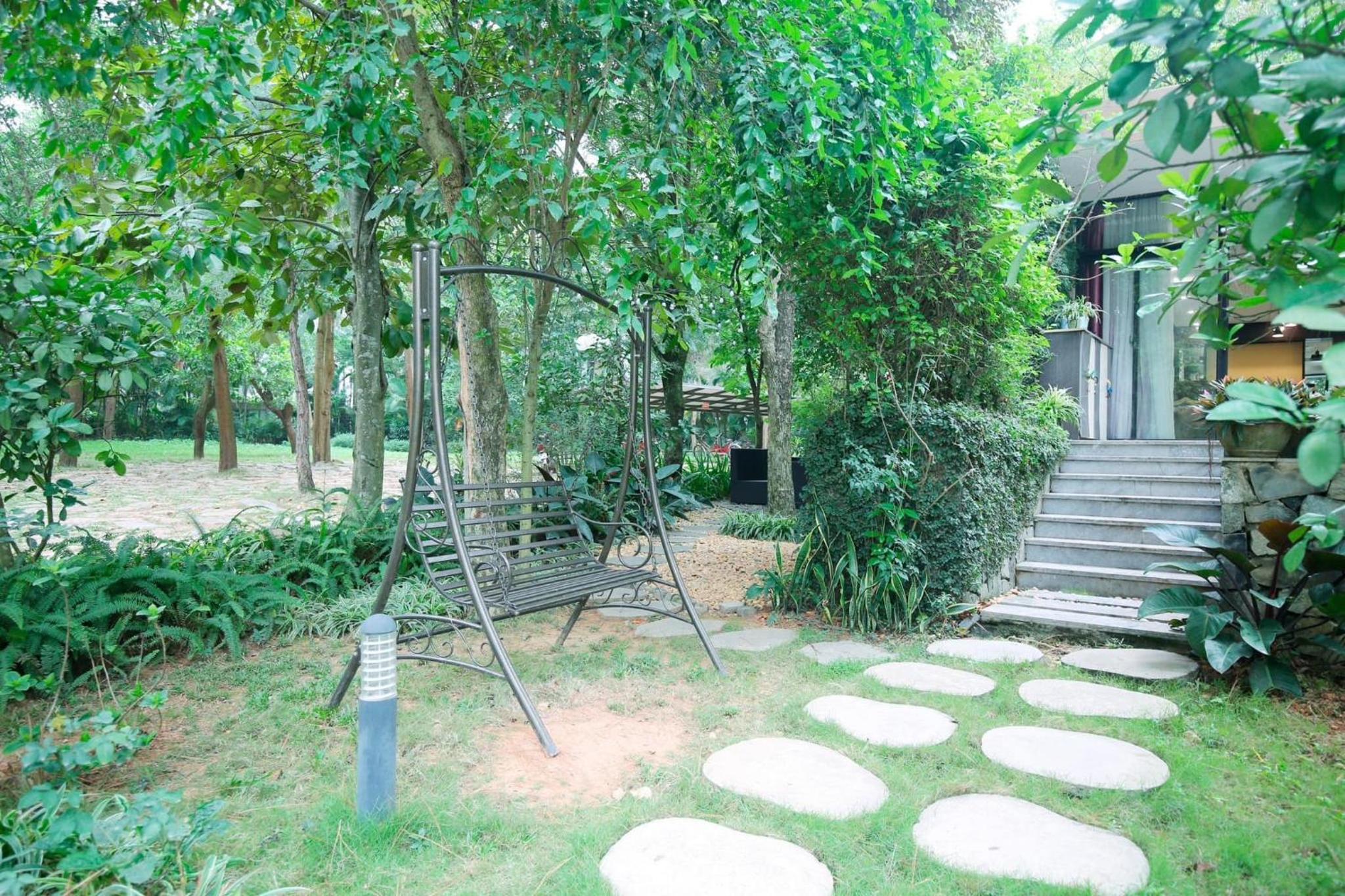 Villa Owner tại khu nghỉ dưỡng sinh thái Đại Lải Resort view 3