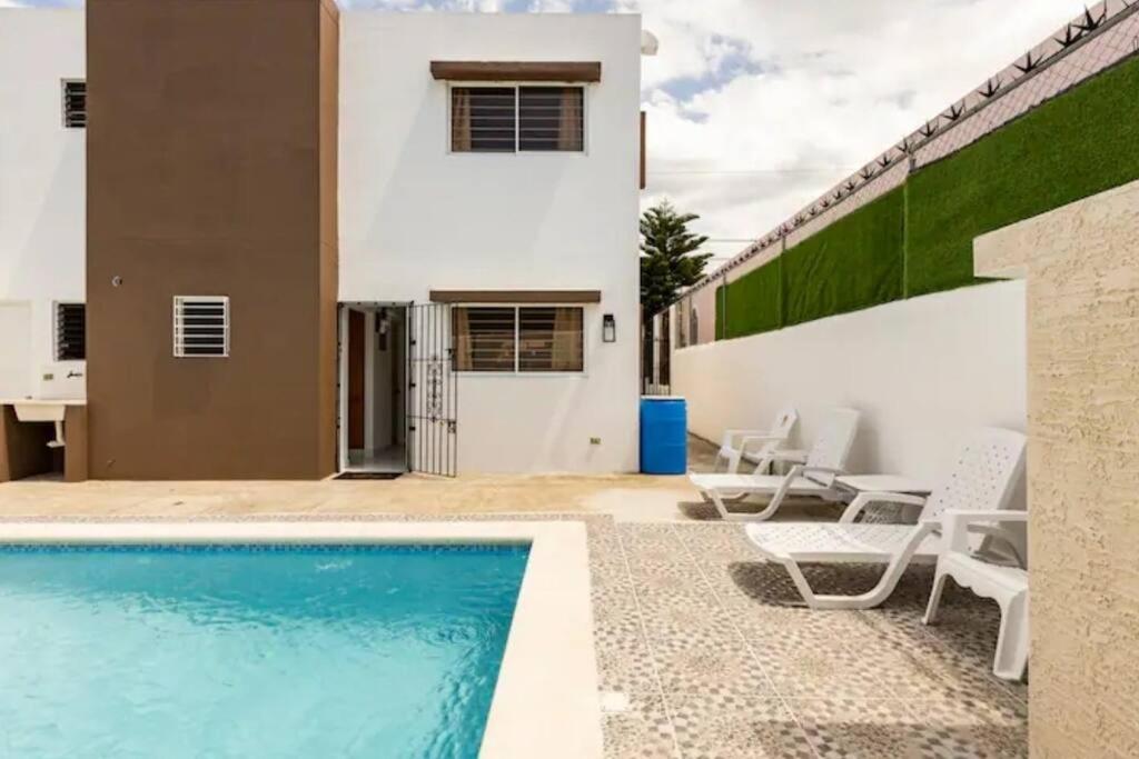 Villa Portes Pop