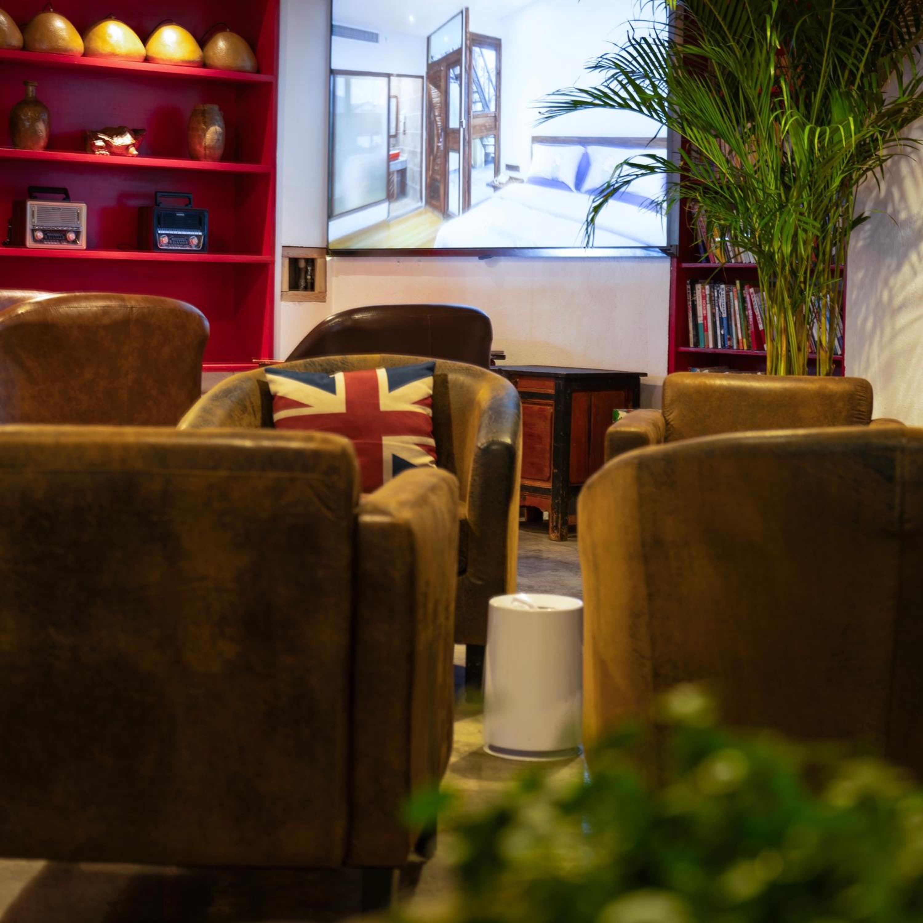 lounge