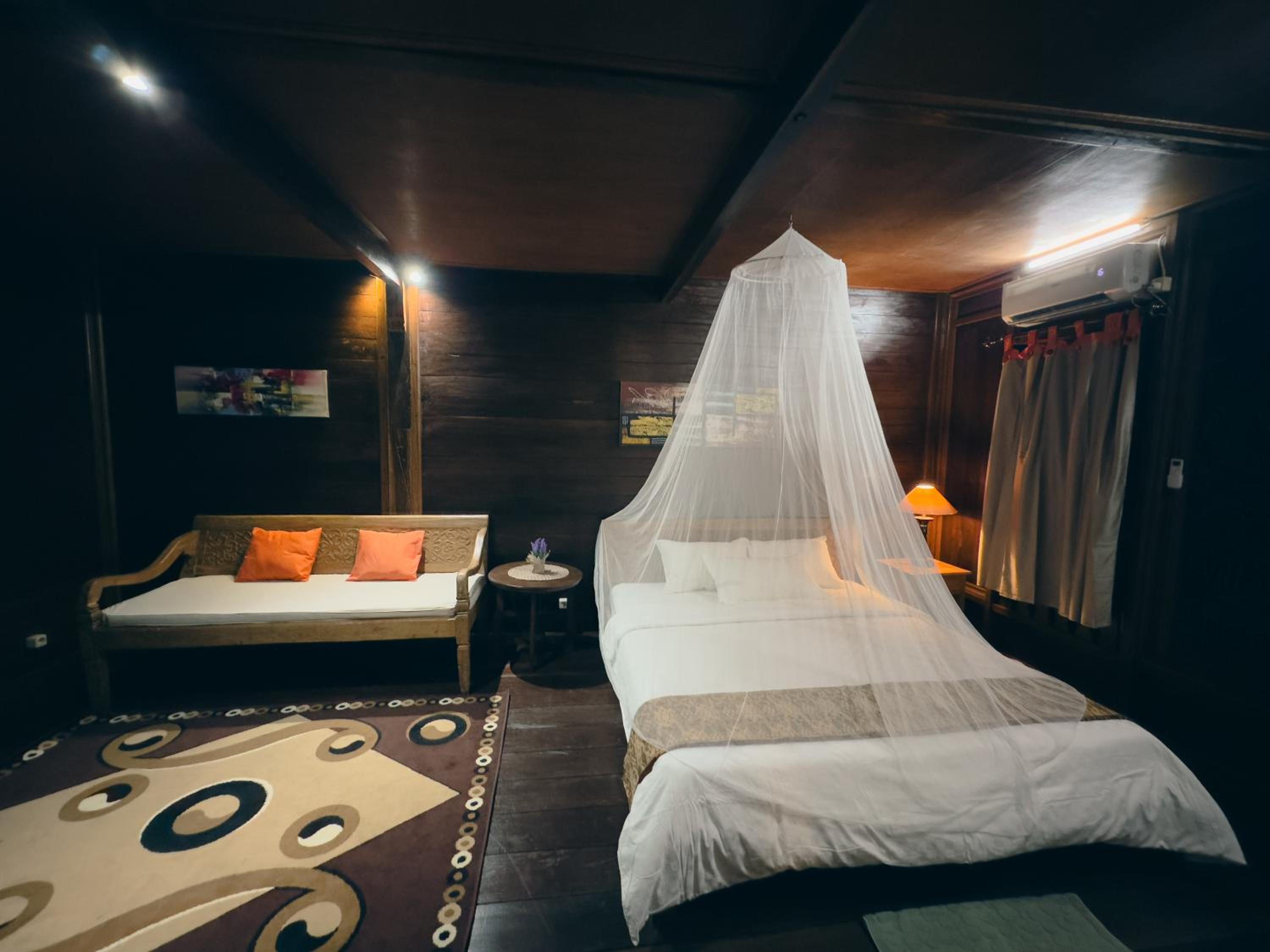 Munduk Tjeraki House