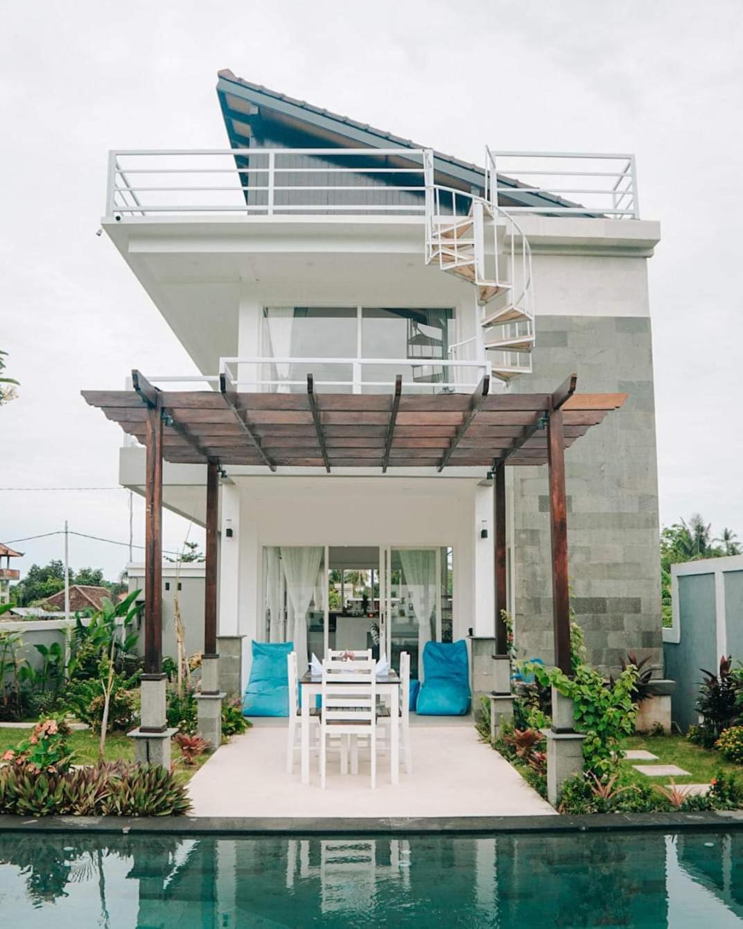 Private villa bamboo cozy view 3