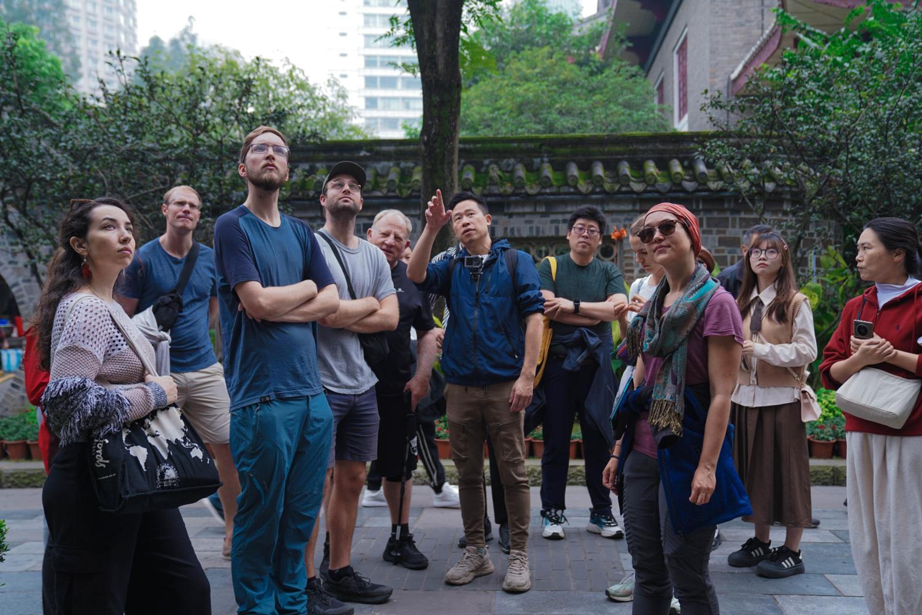 POSHPACKER - Chengdu Mix Hostel - Cicada Zen Yard