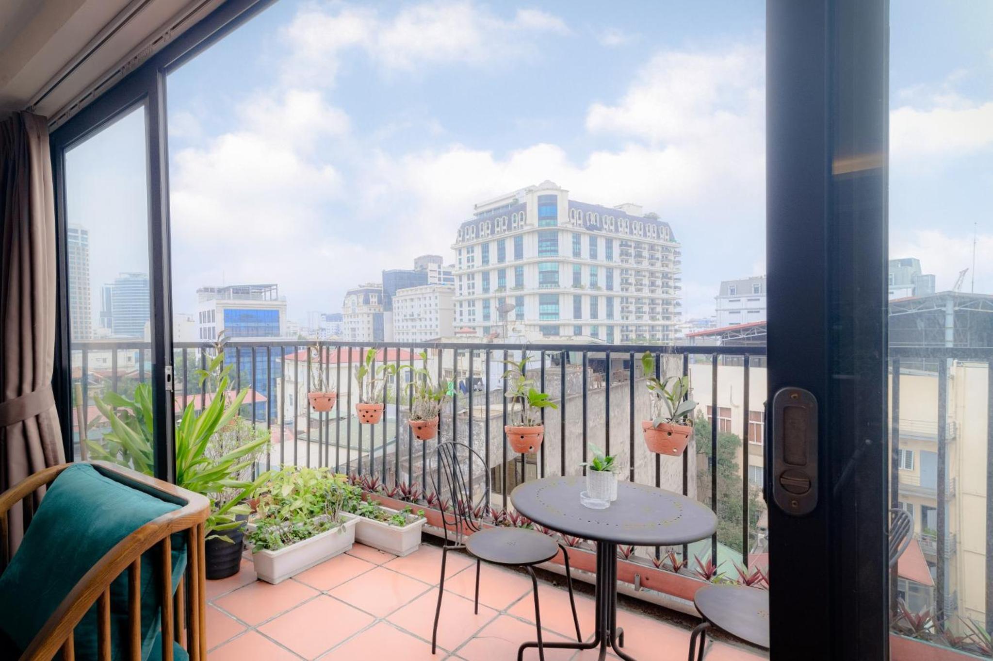 Luxe Paradise Hotel 22 Nam Ngu street