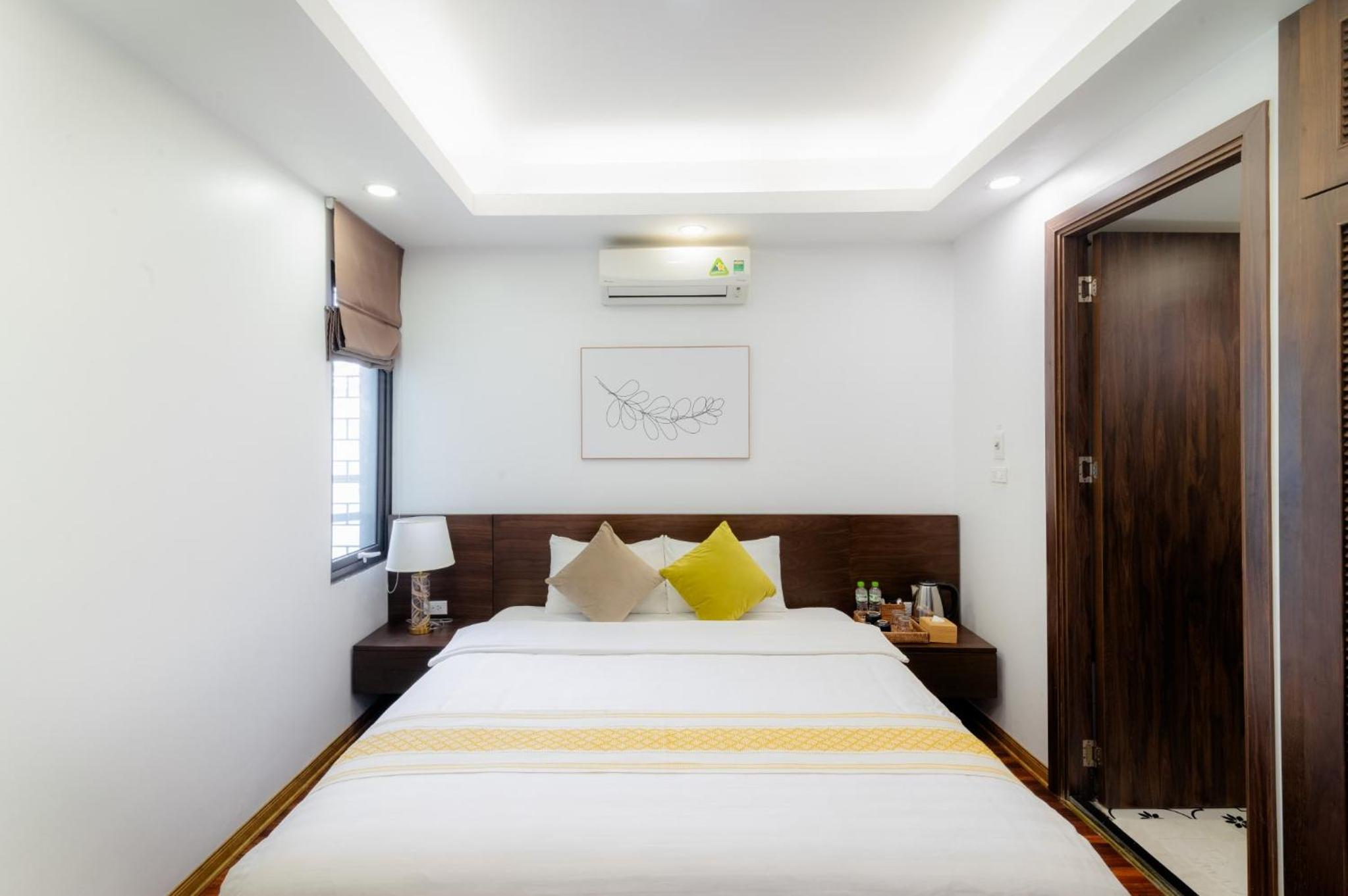 Luxe Paradise Hotel 22 Nam Ngu street