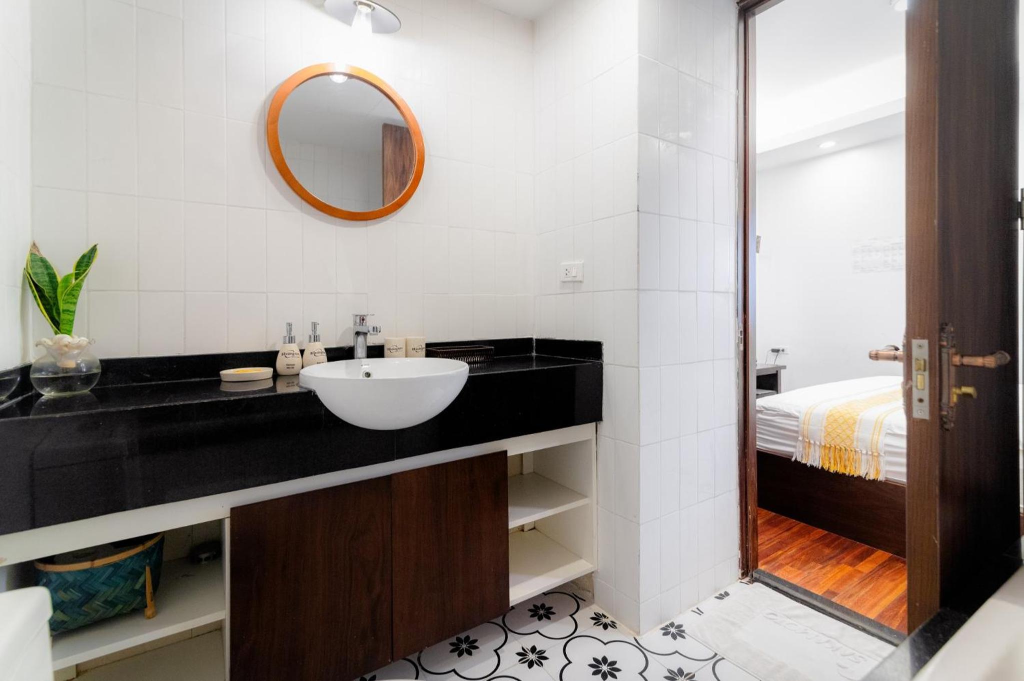 Luxe Paradise Hotel 22 Nam Ngu street