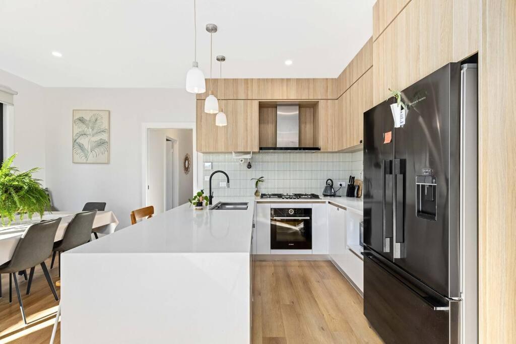Spacious Urban Oasis in Throsby Canberra