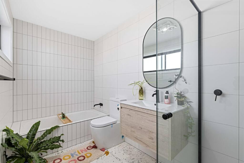 Spacious Urban Oasis in Throsby Canberra