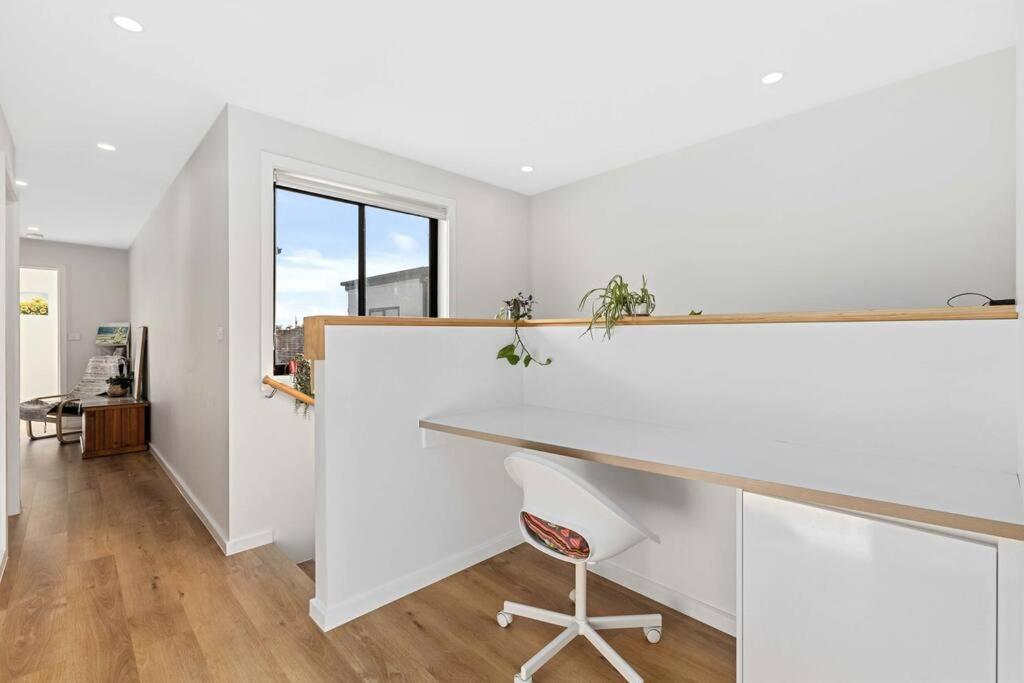 Spacious Urban Oasis in Throsby Canberra