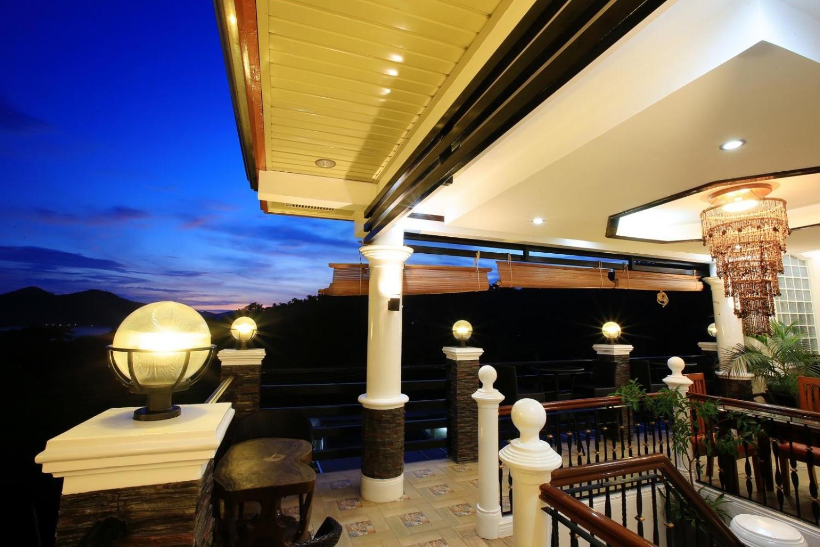 Coron Bancuang Mansion