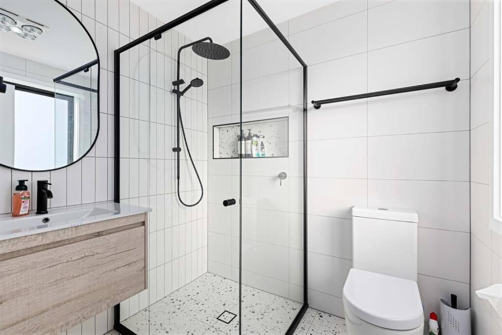 Spacious Urban Oasis in Throsby Canberra
