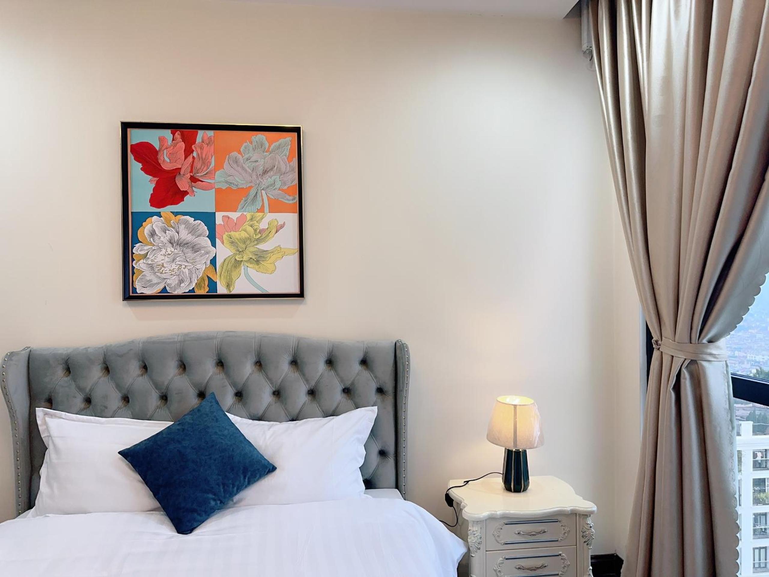 BEU Home Vincom Royal City