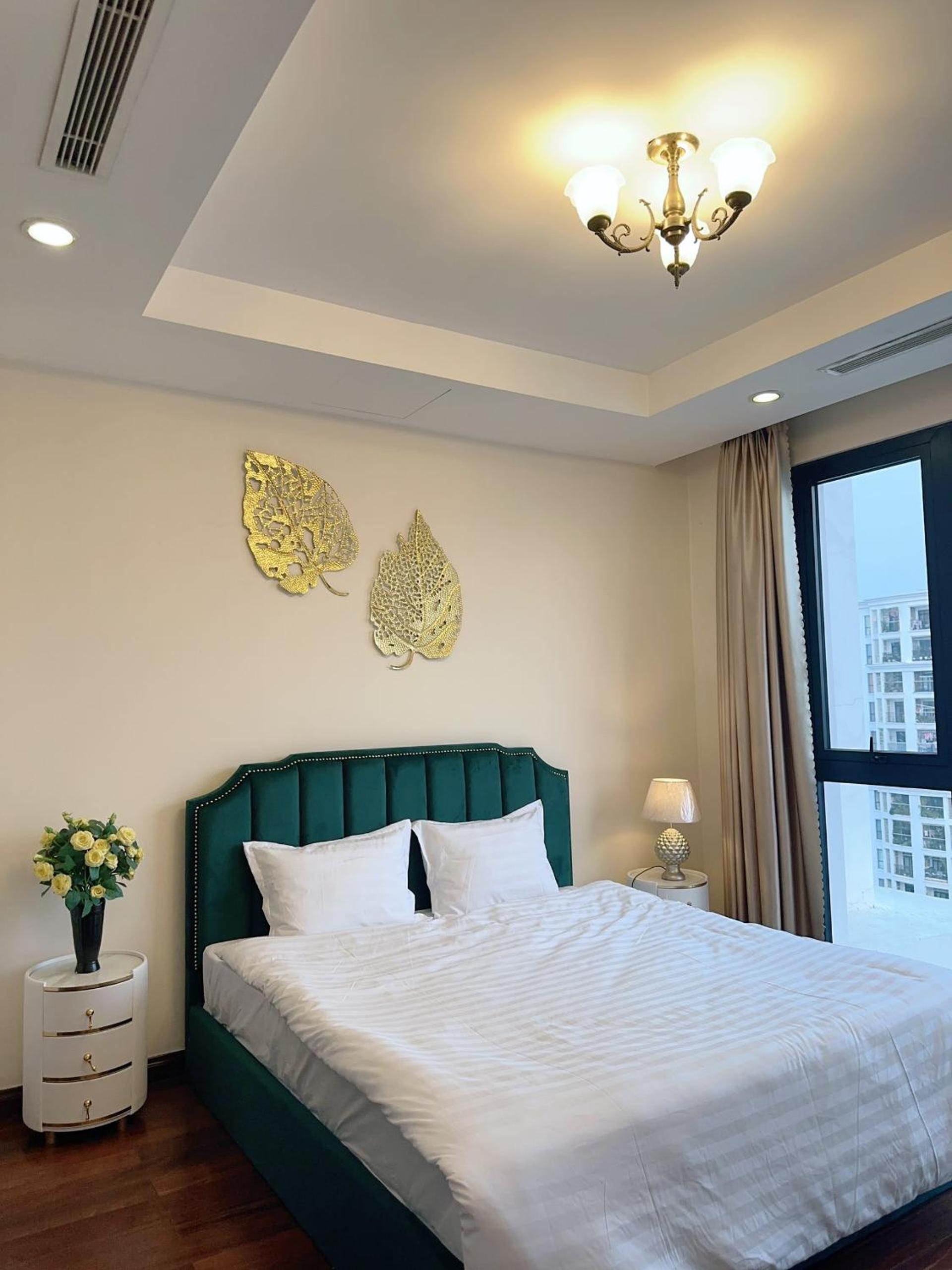 BEU Home Vincom Royal City