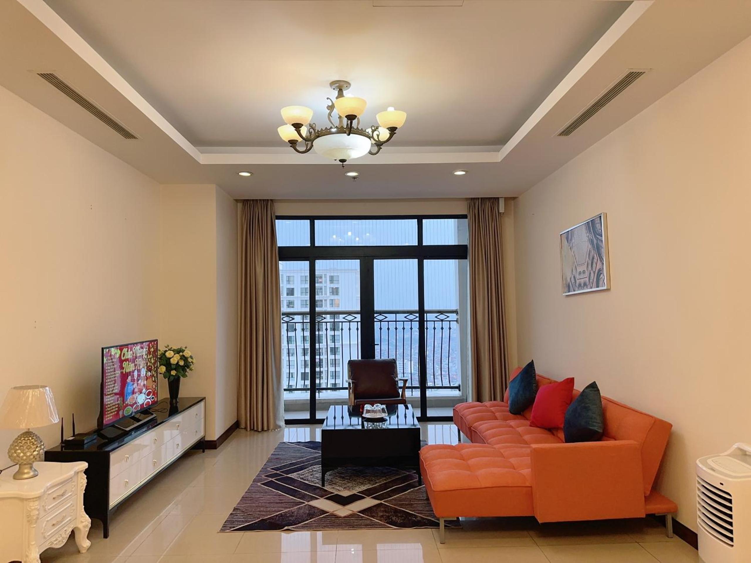 BEU Home Vincom Royal City