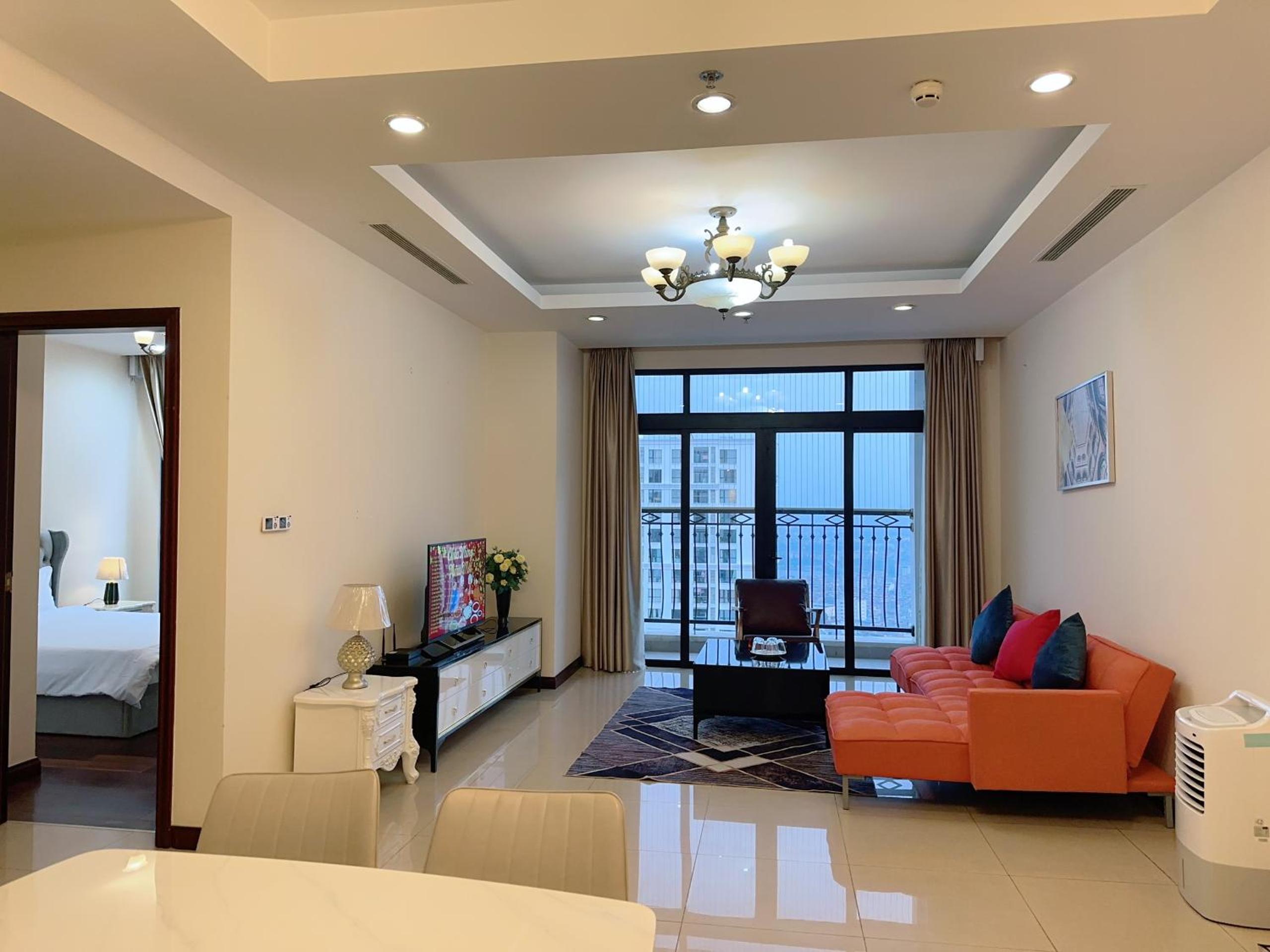 BEU Home Vincom Royal City