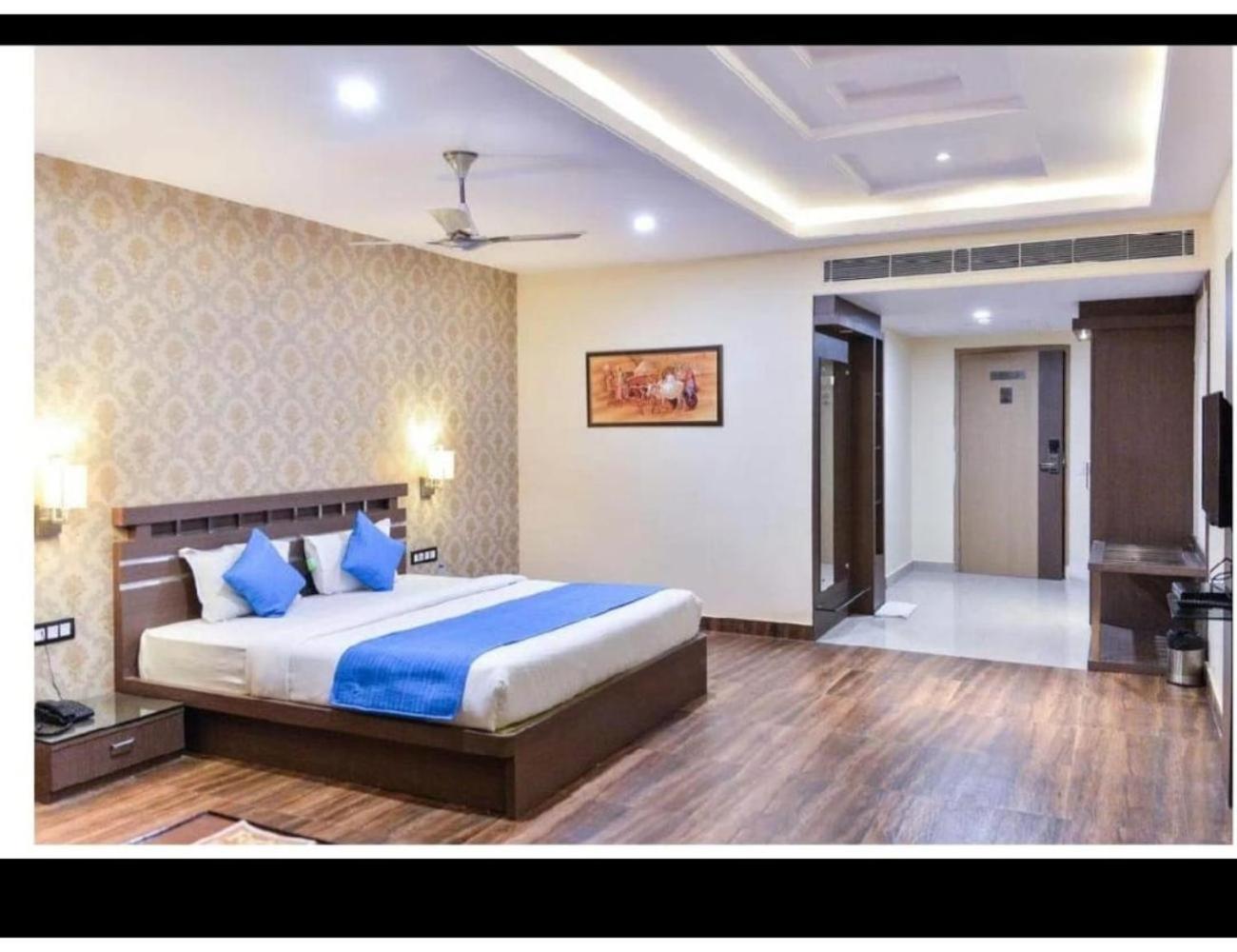 Hotel Puja Residency, Varanasi view 4
