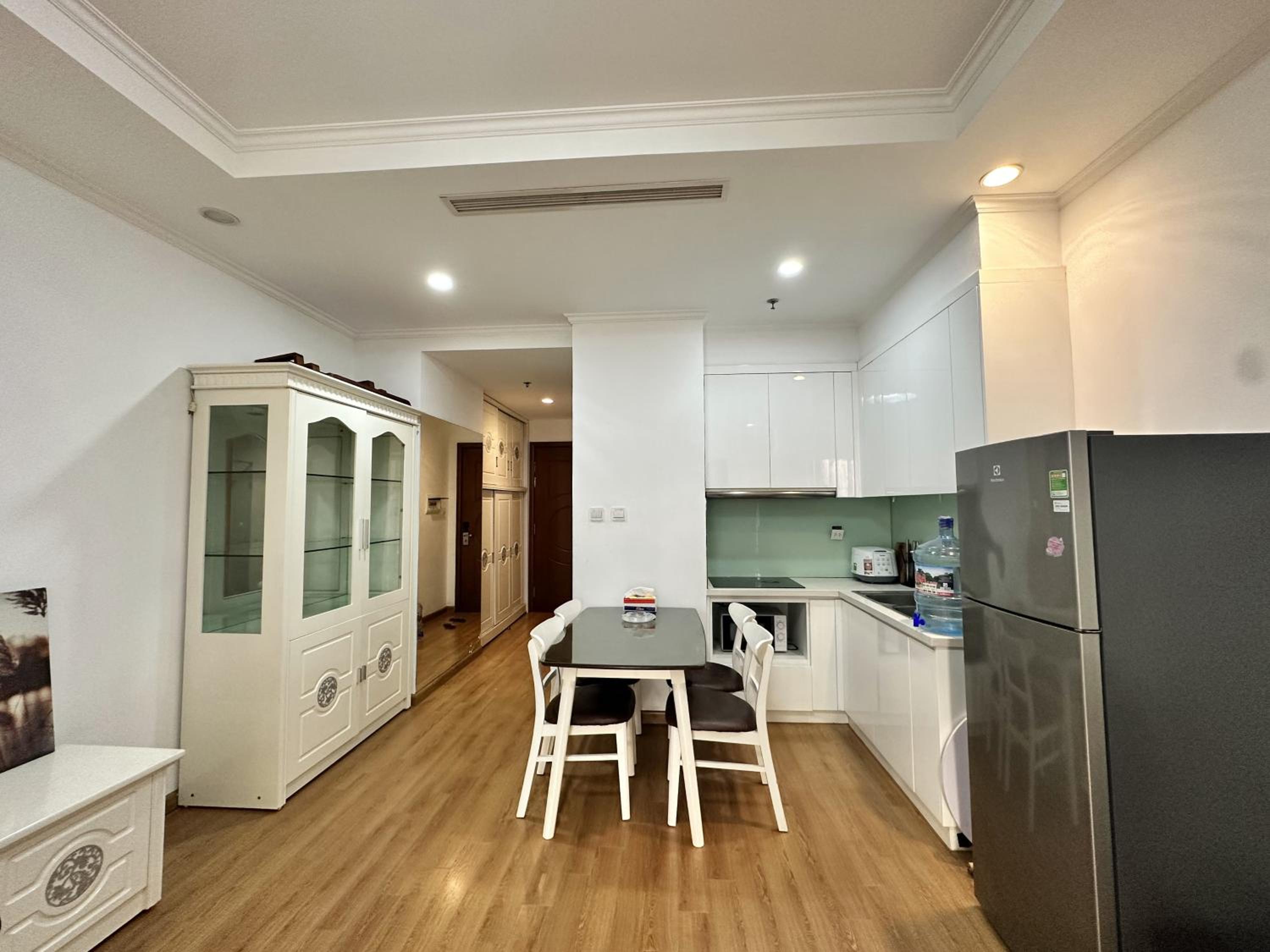 BEU Home Vincom Royal City