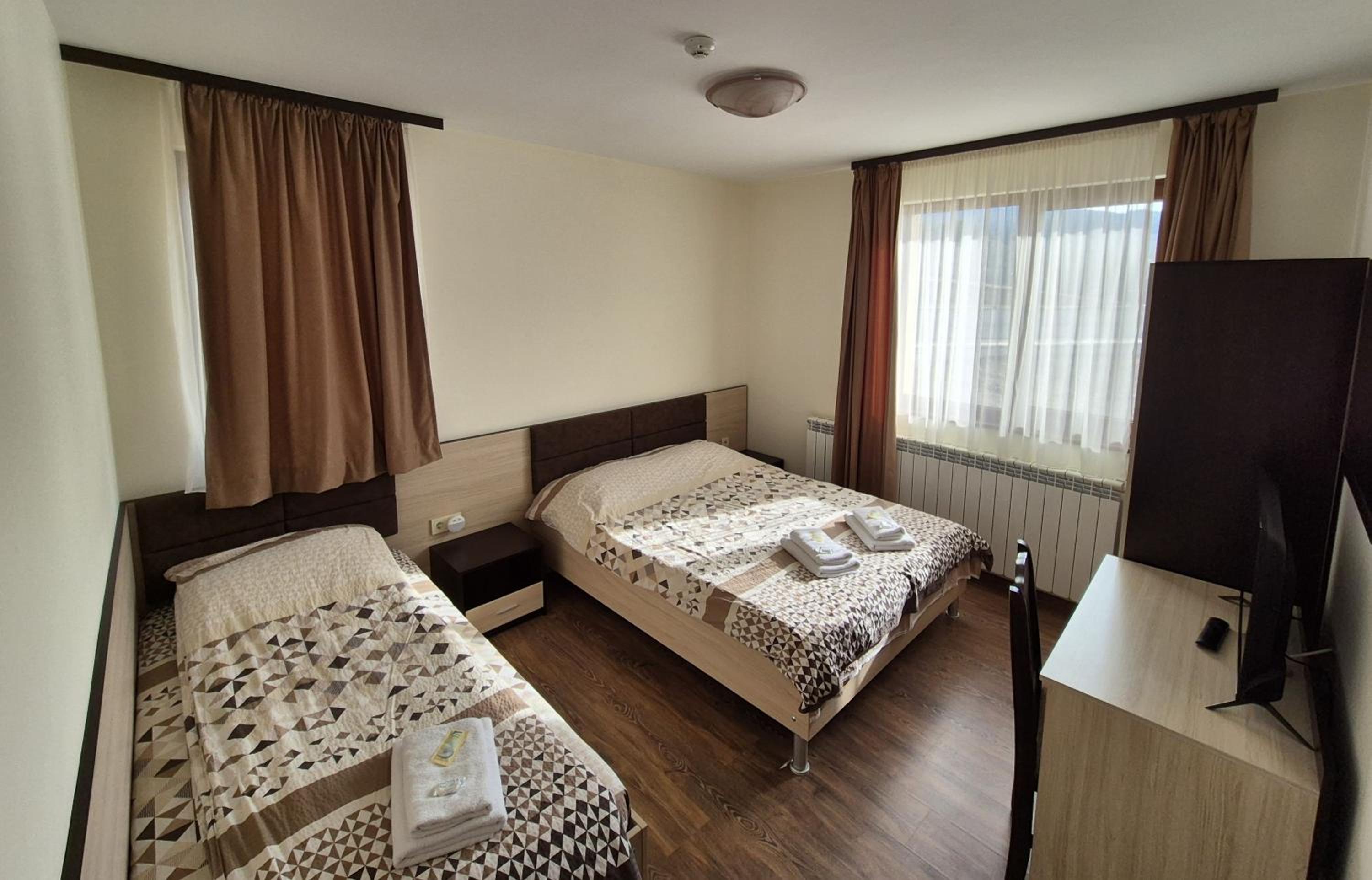 Divna Forest & Lake House