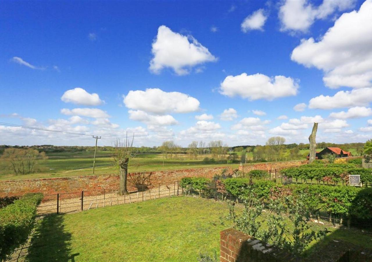 4 Bed in Halesworth oc-mdh