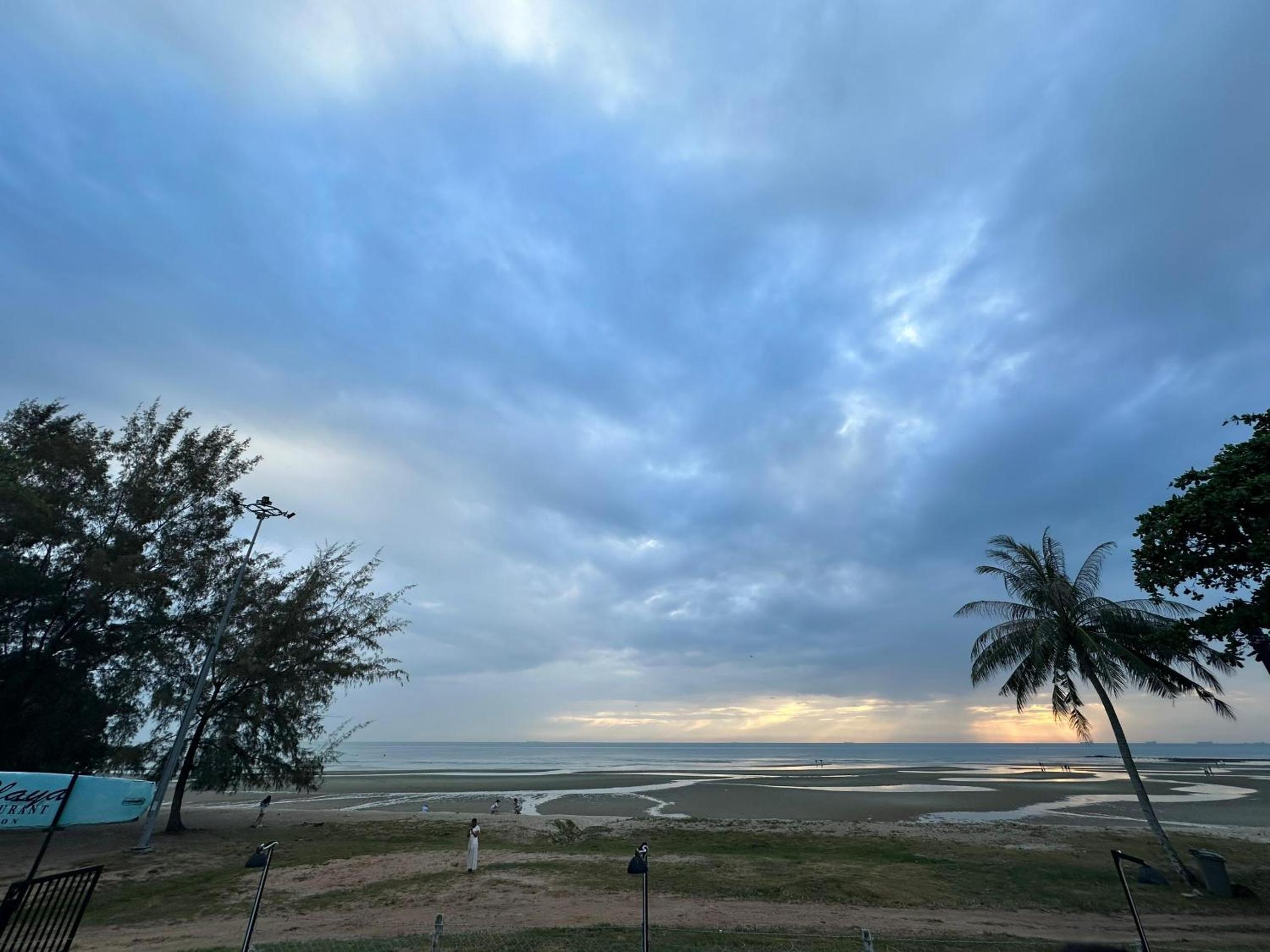 Luxpro Beachfront Homes Port Dickson photo 5